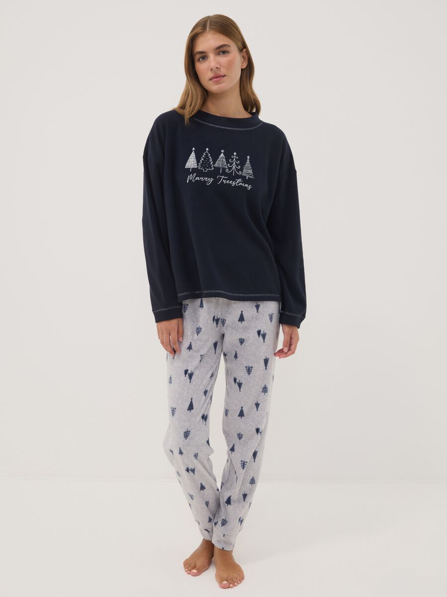 Navy fleece pyjamas with crew neck top and printed trousers_0