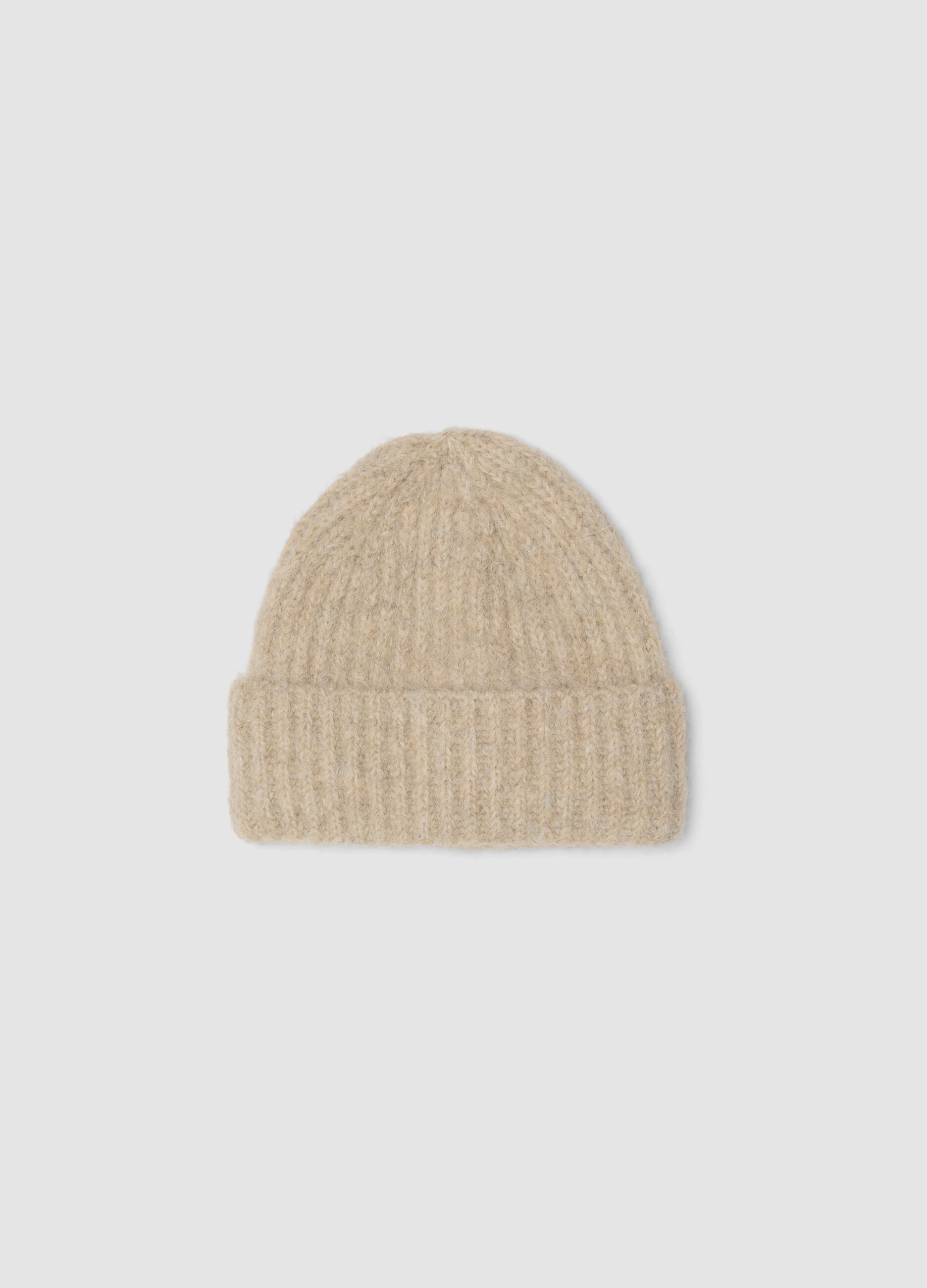 Beige ribbed stretch wool beanie