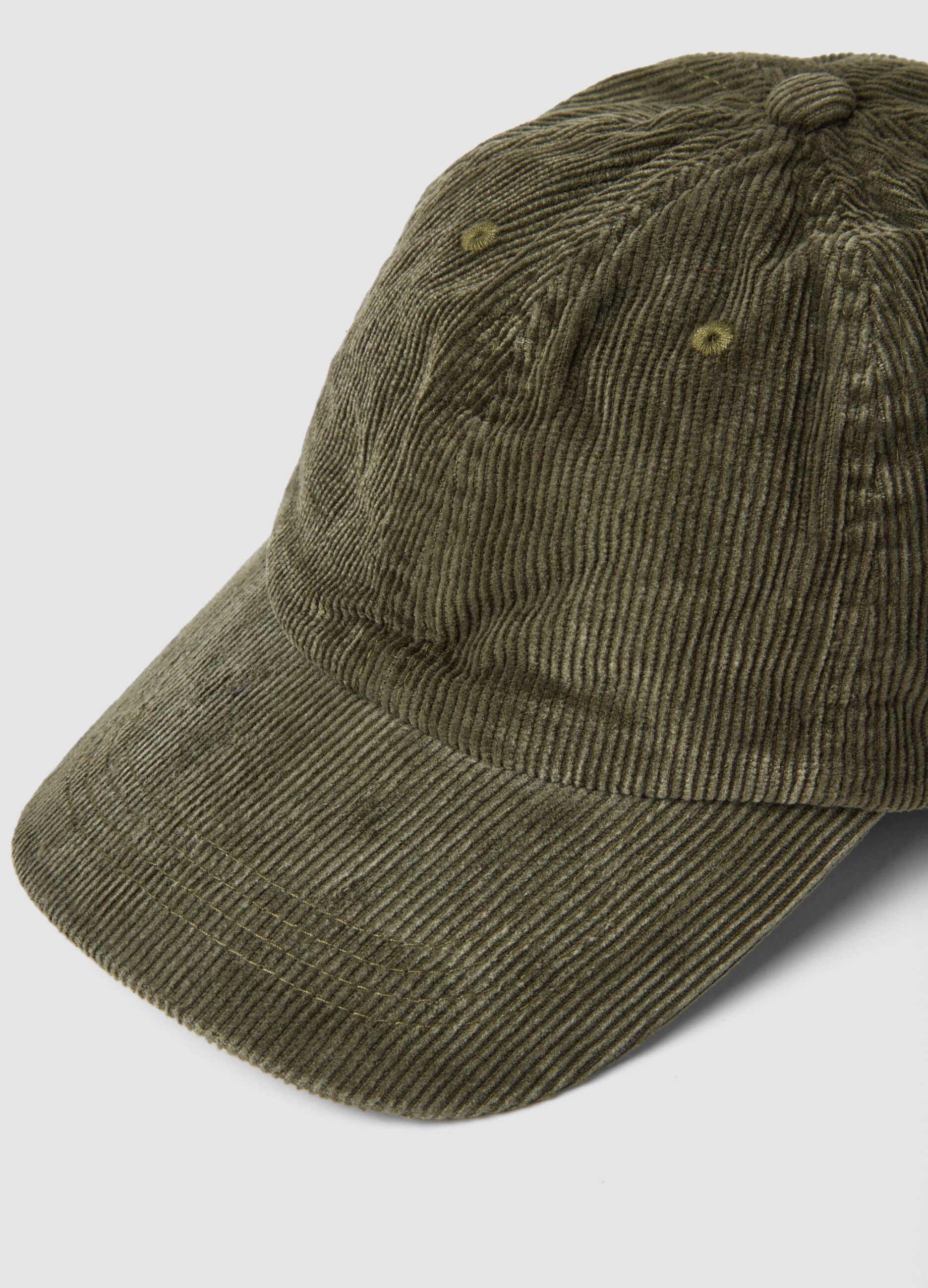Cappello baseball verde in puro cotone a coste