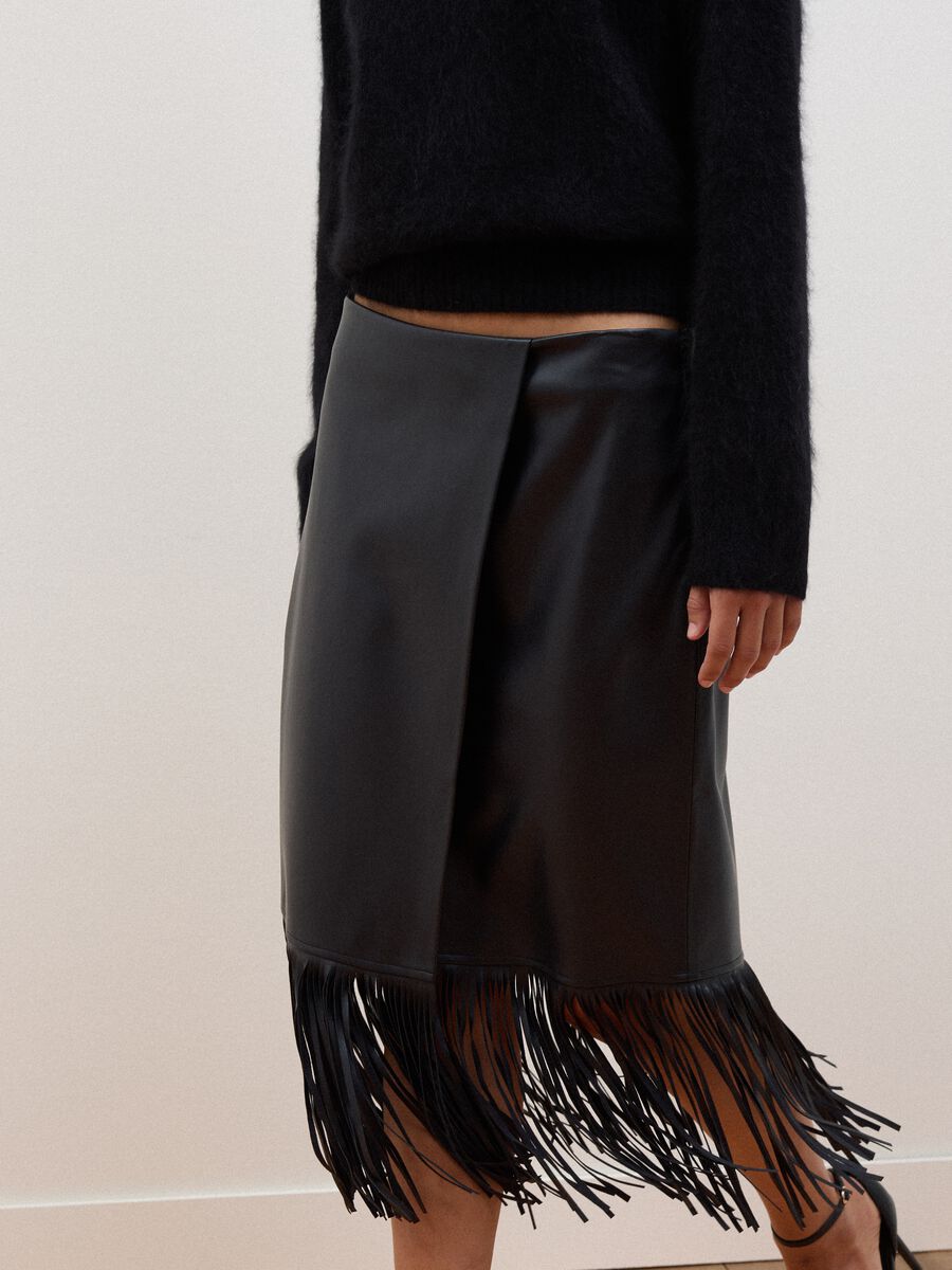 Black midi skirt with fringe hem_2