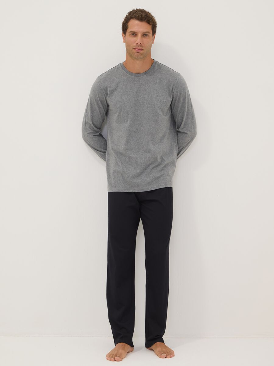 Grey organic cotton pyjamas with long-sleeved top_0
