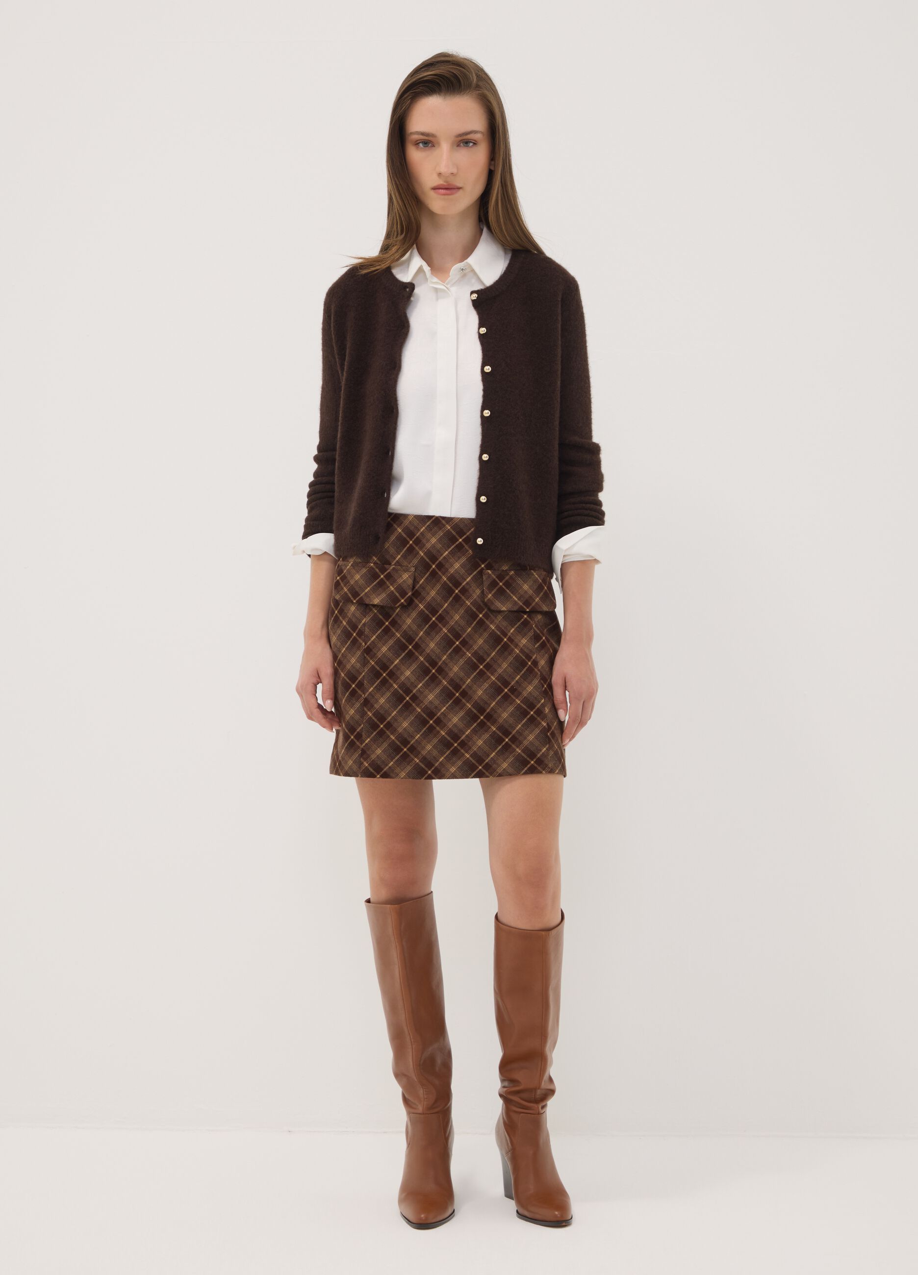 Brown stretch wool crew-neck cardigan, regular fit
