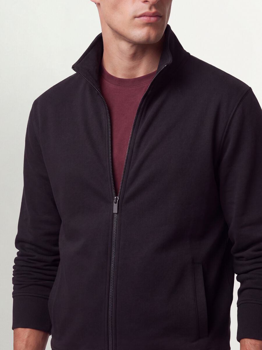 Black cotton-blend sweatshirt with crew neck and zip, regular fit_2