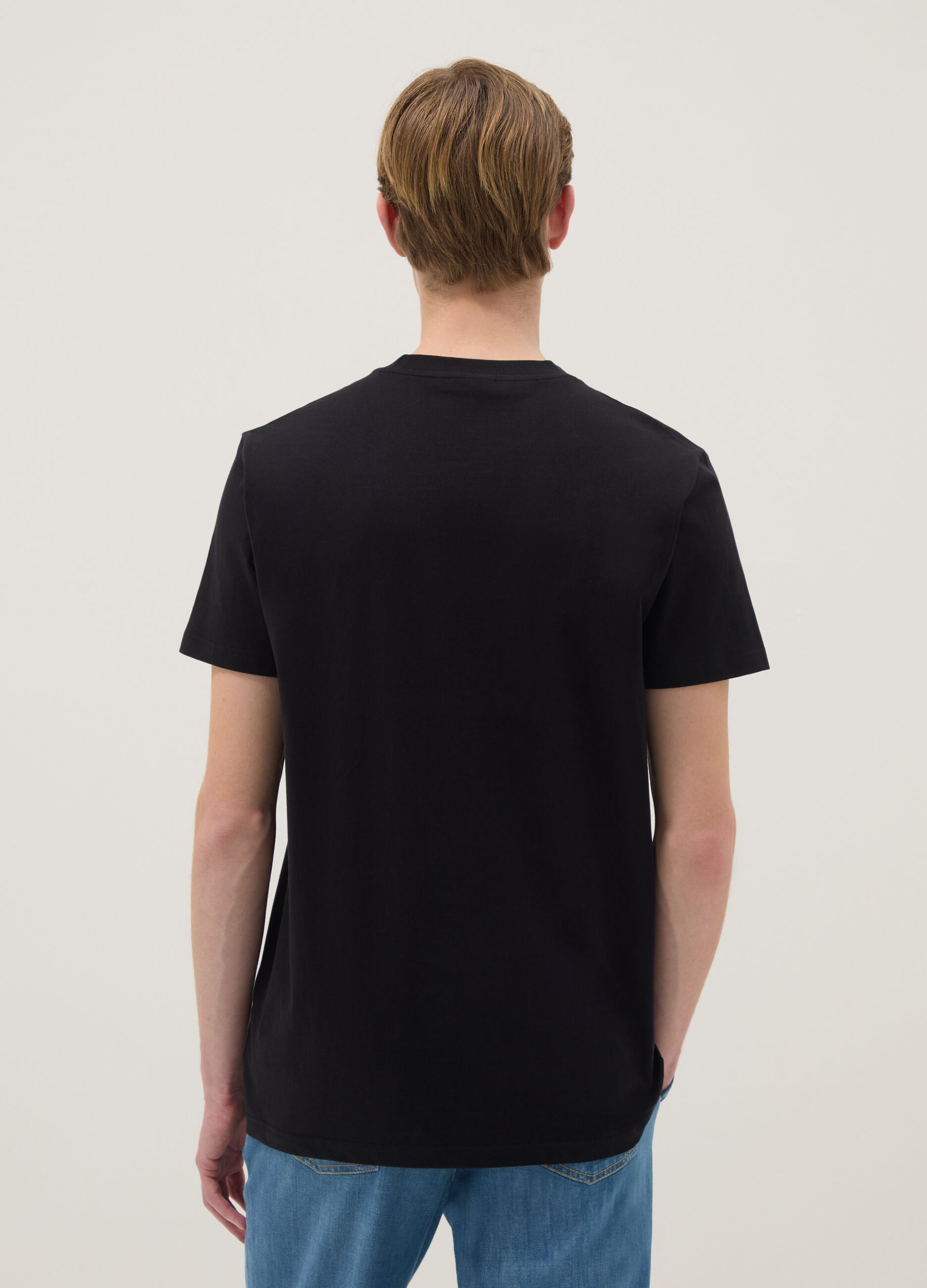 Black pure cotton regular fit T-shirt with Hard Rock Cafe logo