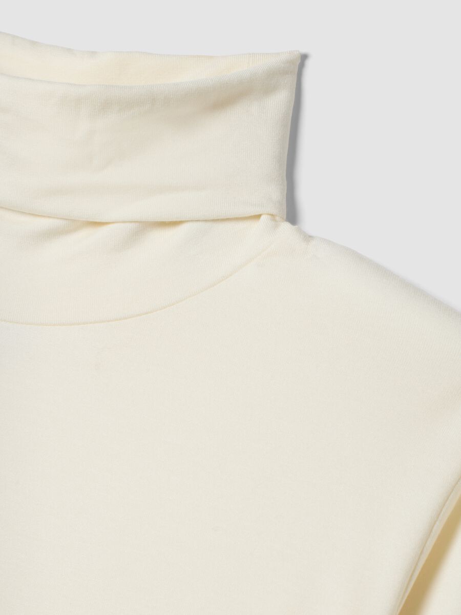 White stretch viscose top with mock neck, regular fit_5