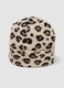 Cappello beige in lana elasticizzato con fantasia animalier_2