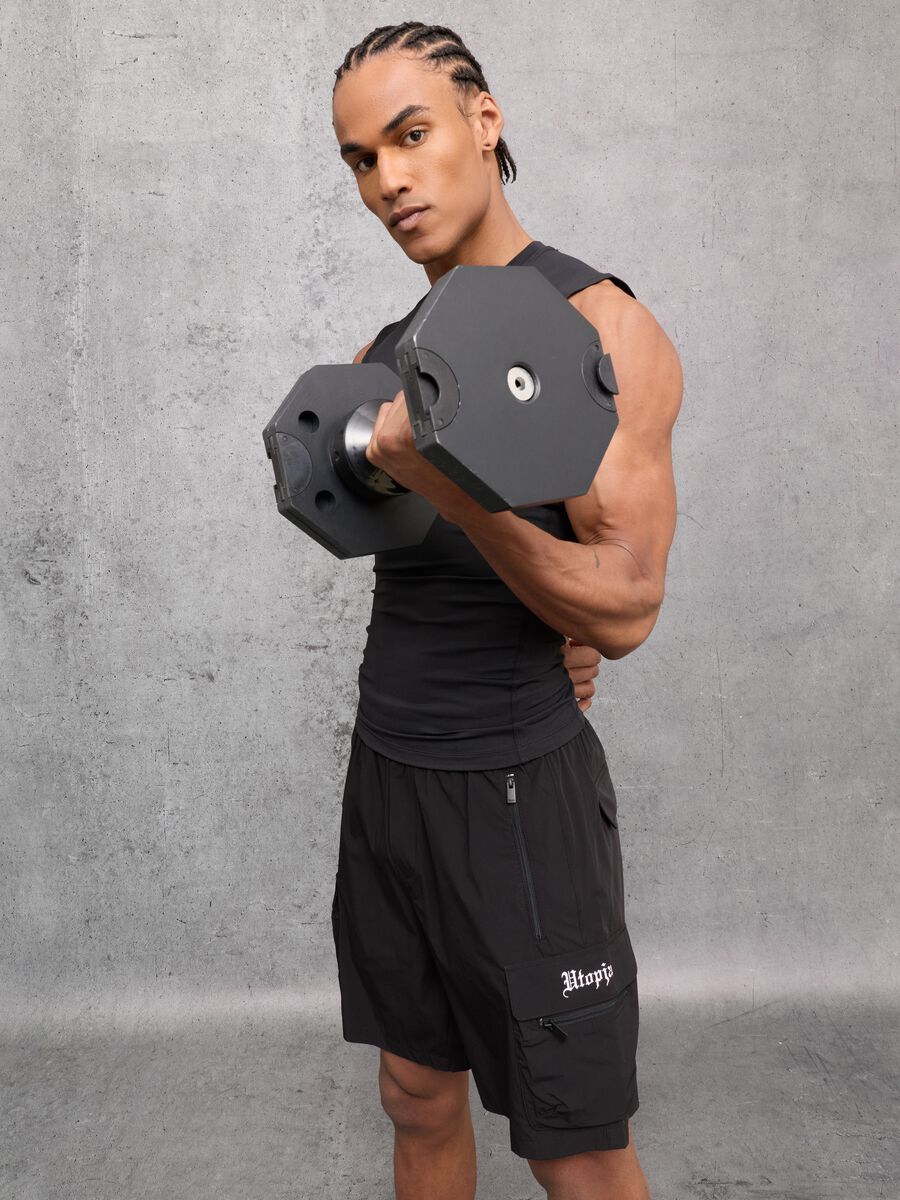 Kombat Active Cargo Shorts Black_4