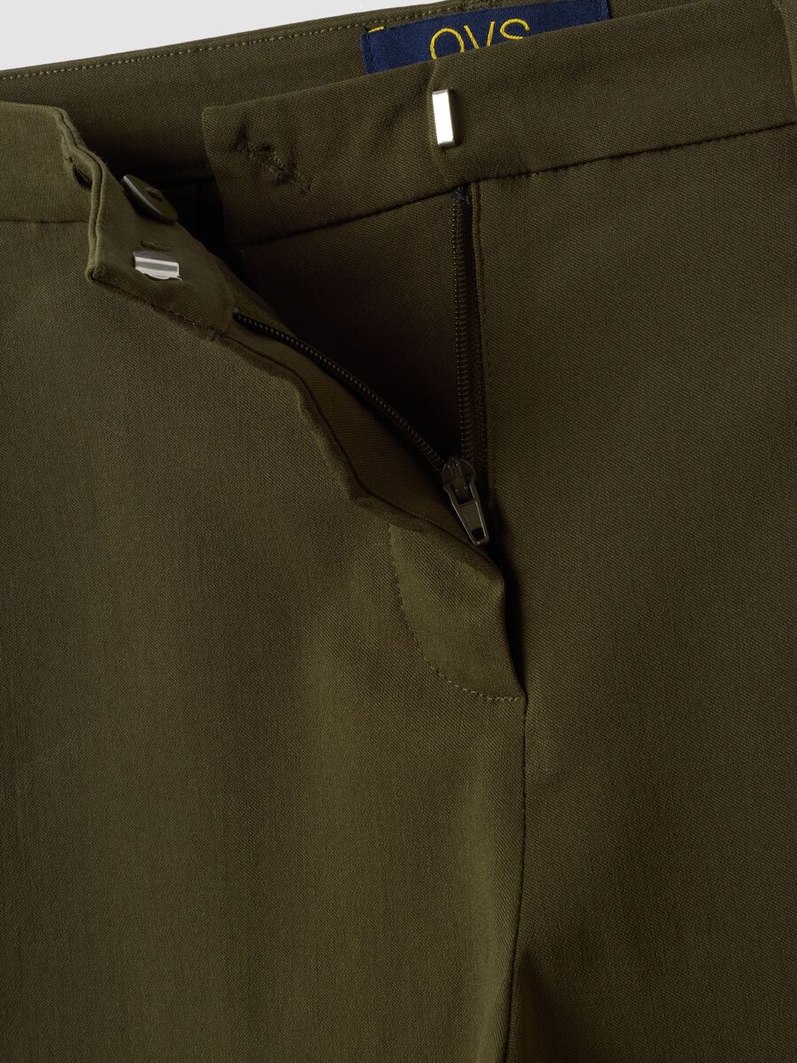 Green slim-fit stretch viscose chino trousers_5