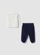 Completo blu e bianco in misto cotone organico_1