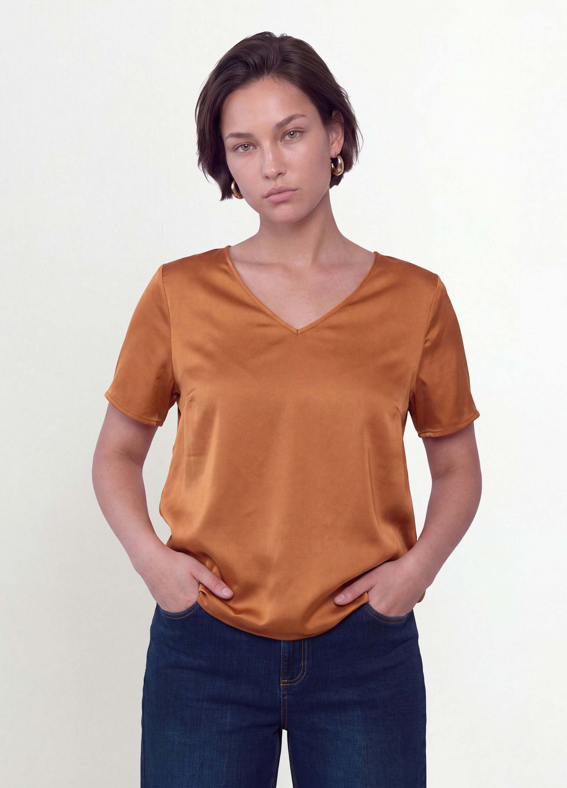 Brown satin V-neck blouse in stretch fabric, regular fit