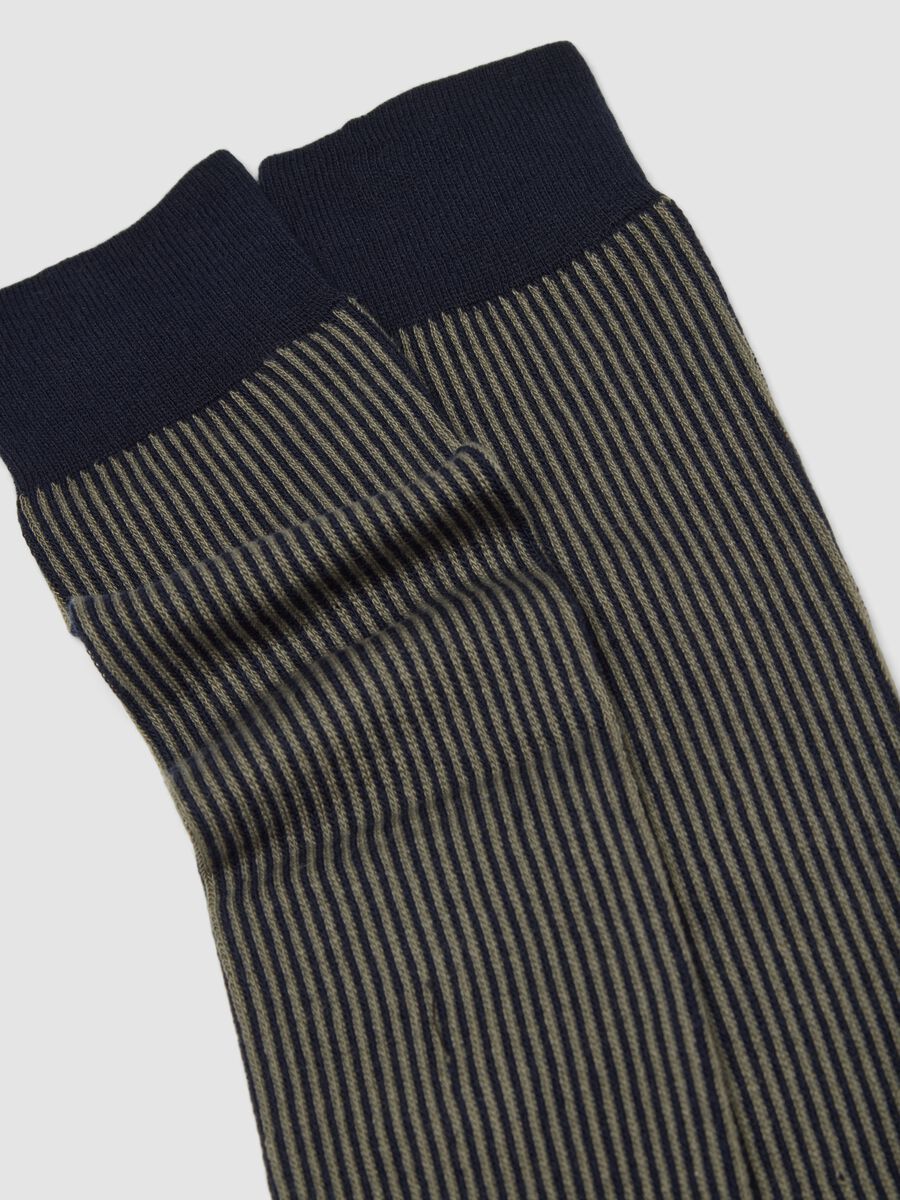 Blue striped long socks in stretch cotton_2