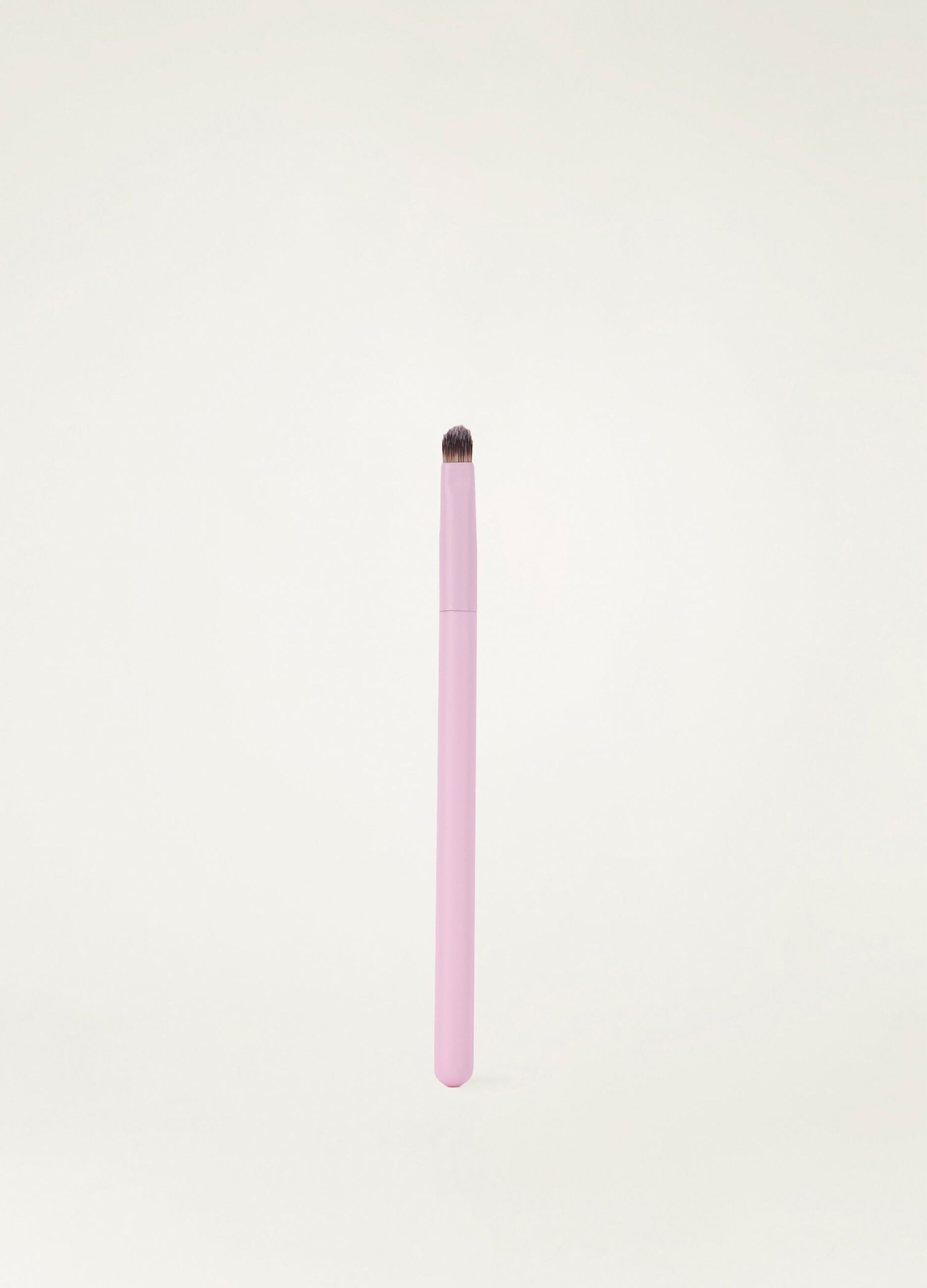 Make-up brush for eye shadow