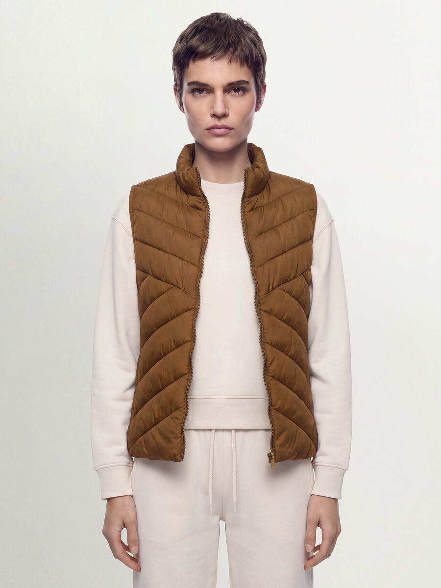 Yellow ultralight quilted gilet with zip and high neck_0