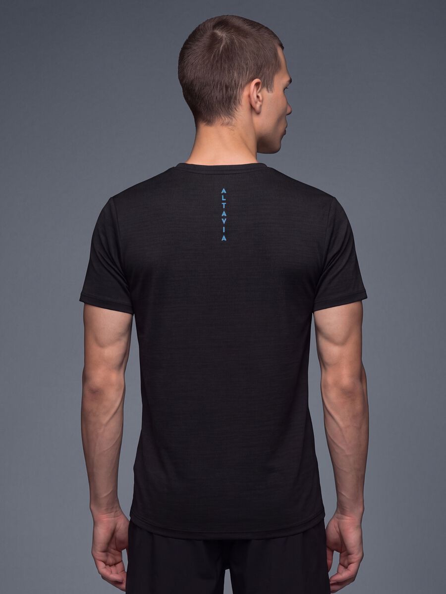 ALTAVIA black breathable technical slim-fit T-shirt_3