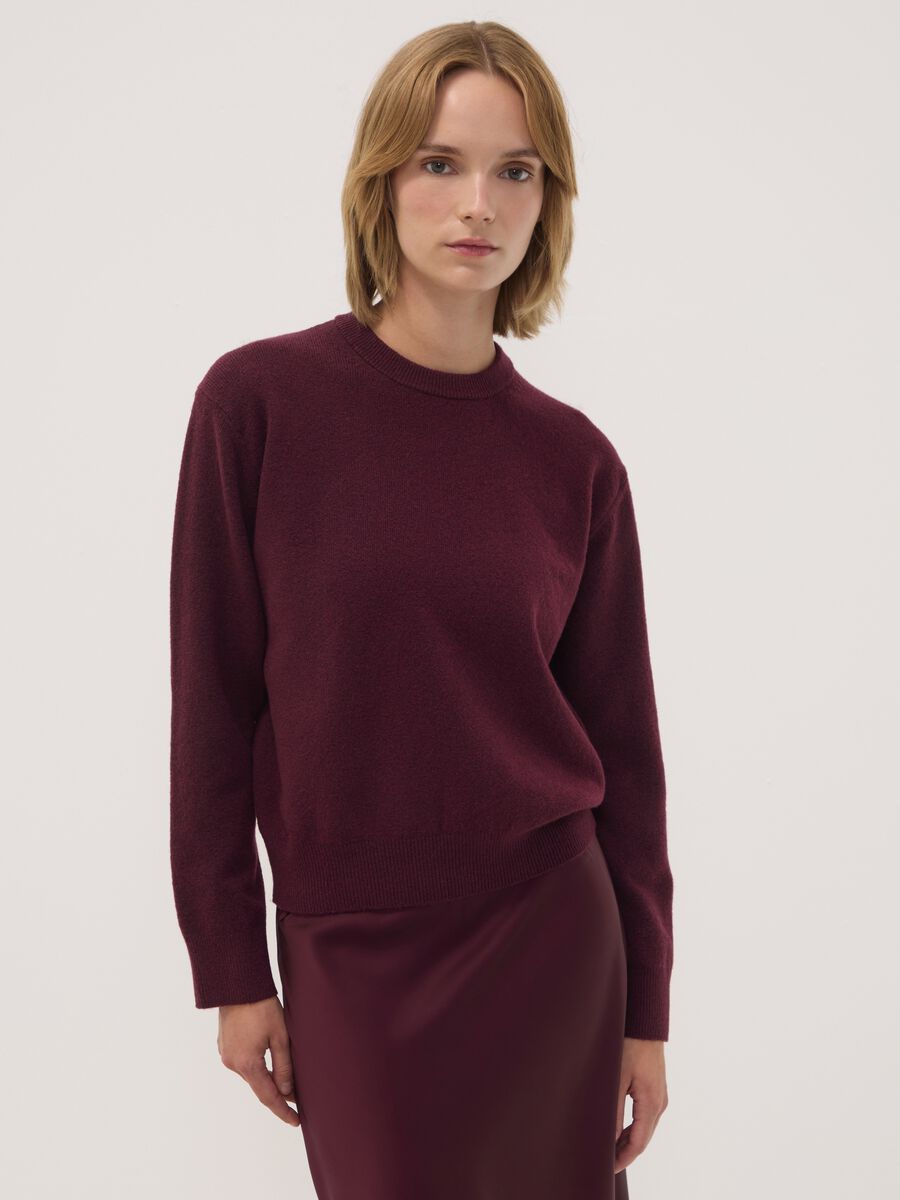 Maglia viola in lana elasticizzata a girocollo_0