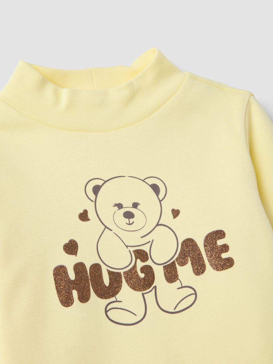 Yellow T-shirt in pure organic cotton with a high neck_2