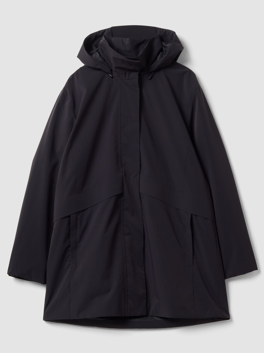 Giacca nera idrorepellente con cappuccio e zip regular fit ALTAVIA STUDIO_4