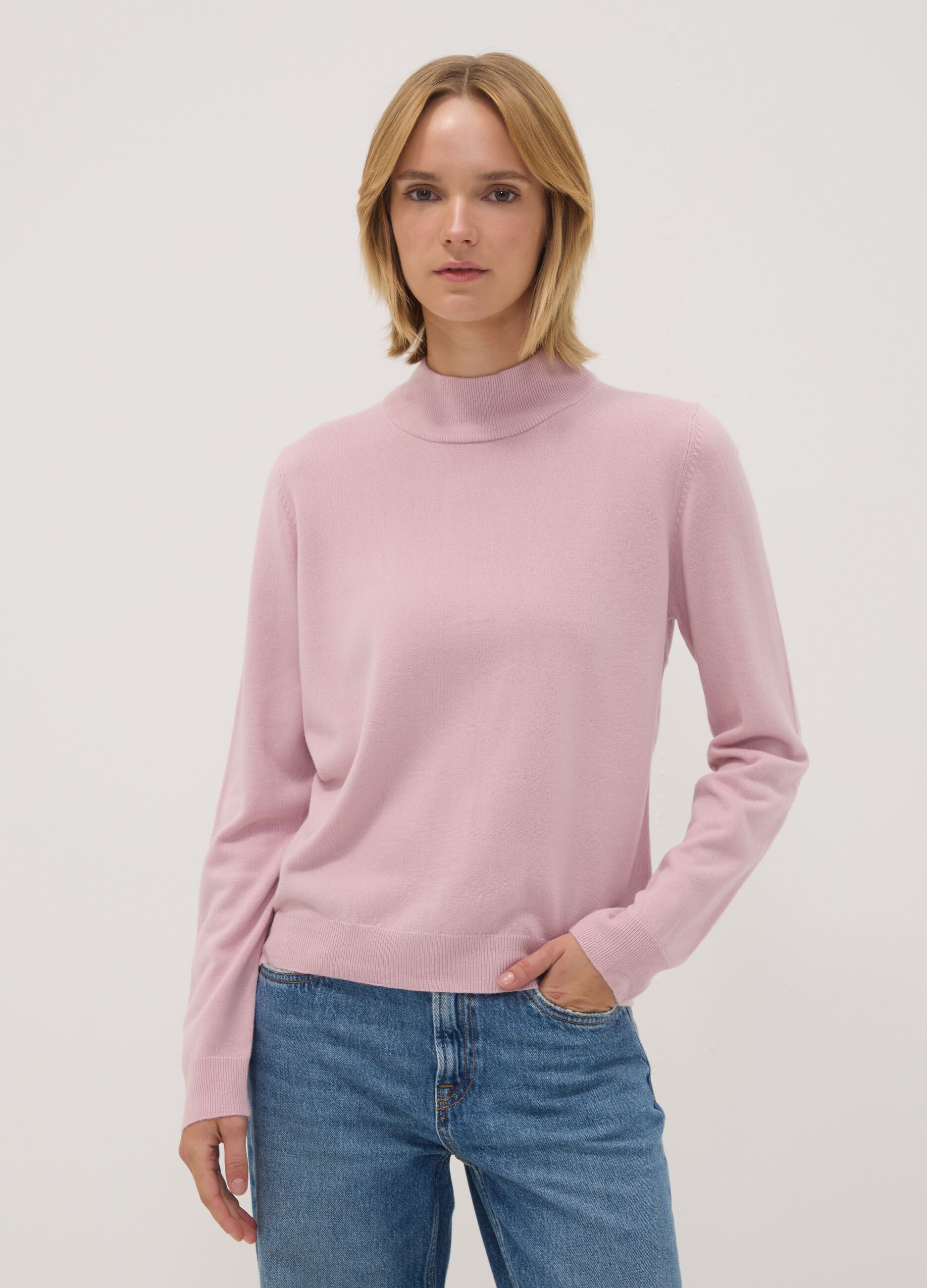 Pink long-sleeved top with high neck, regular fit