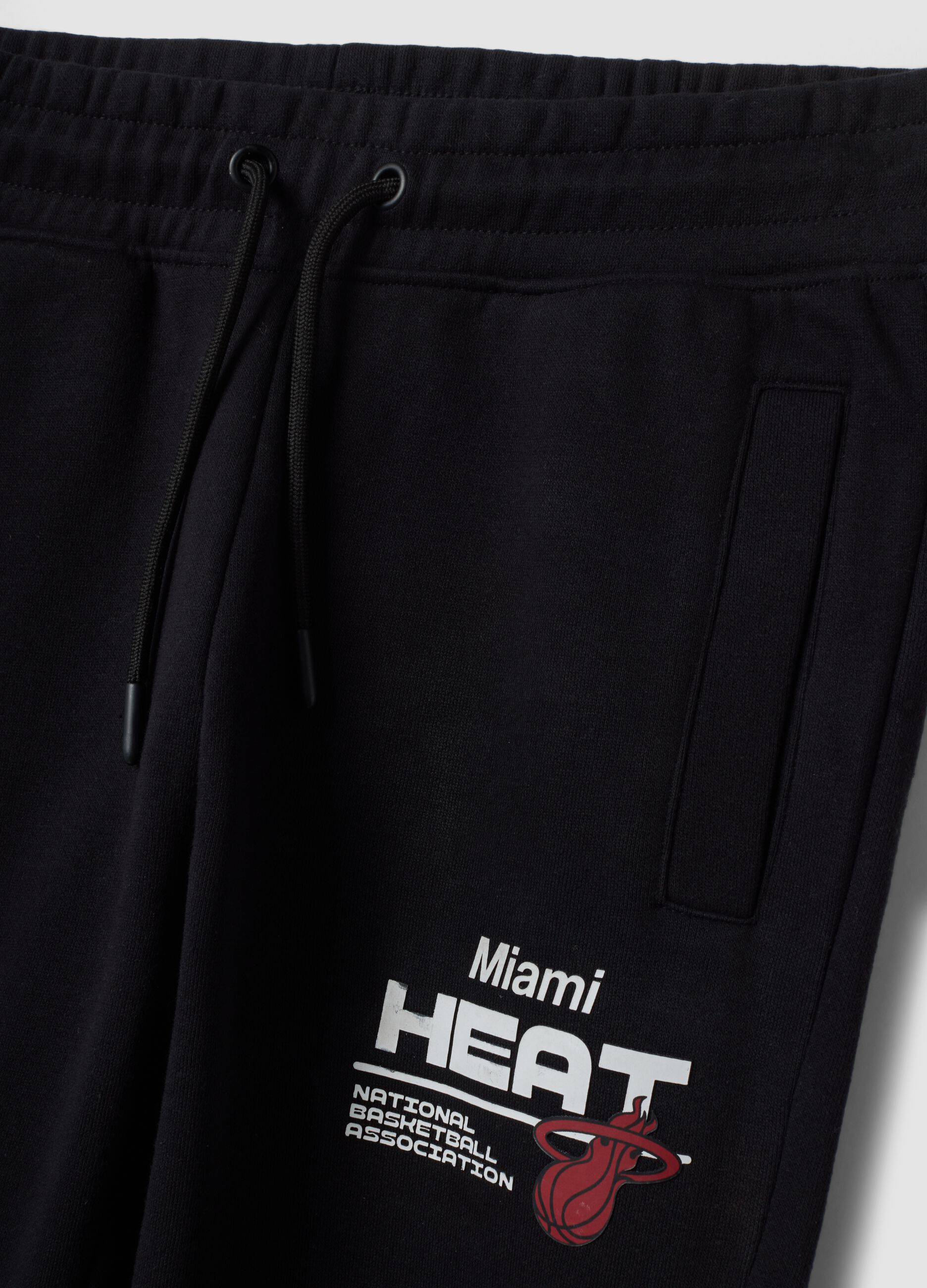 Black cotton-blend joggers with Miami Heat print, regular fit