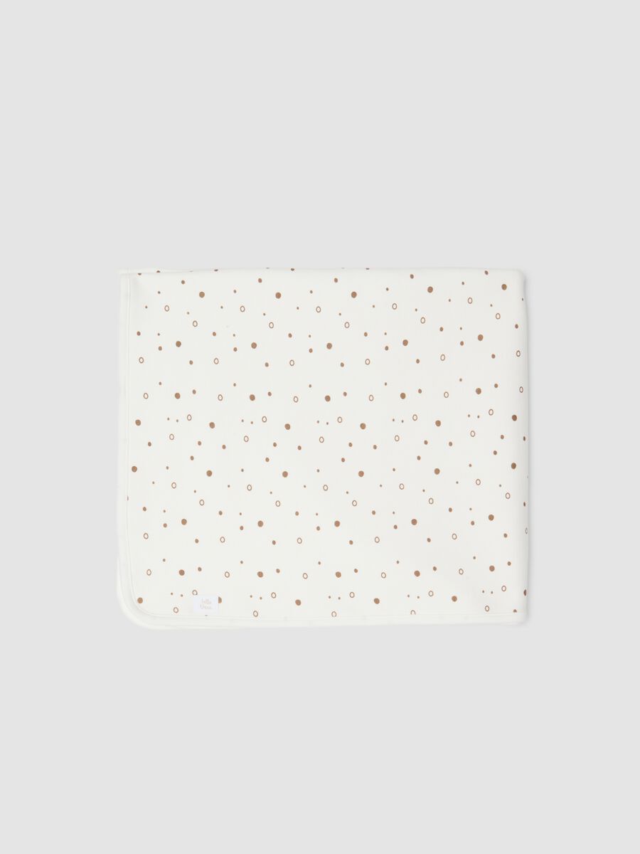 White organic cotton blend baby blanket with polka dots_0