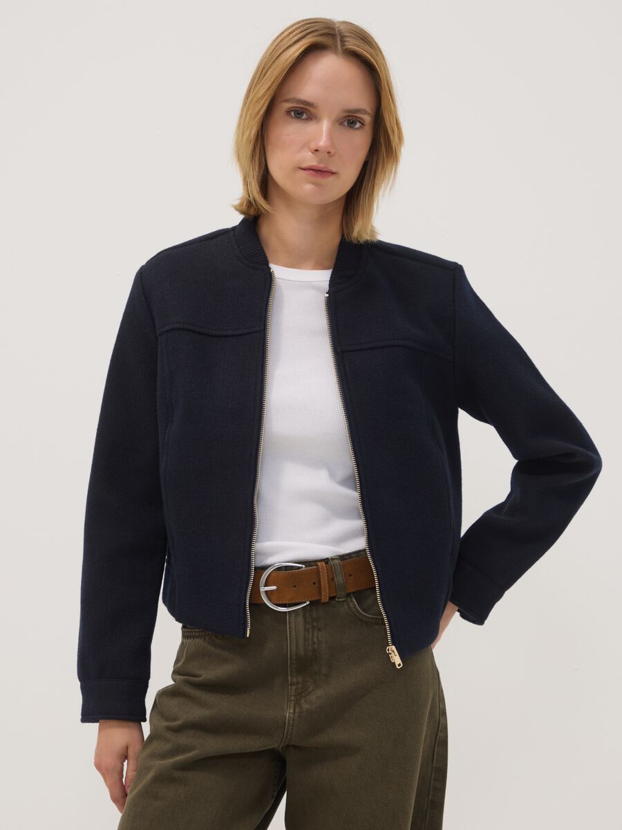 Navy blue regular-fit jacket with zip_0