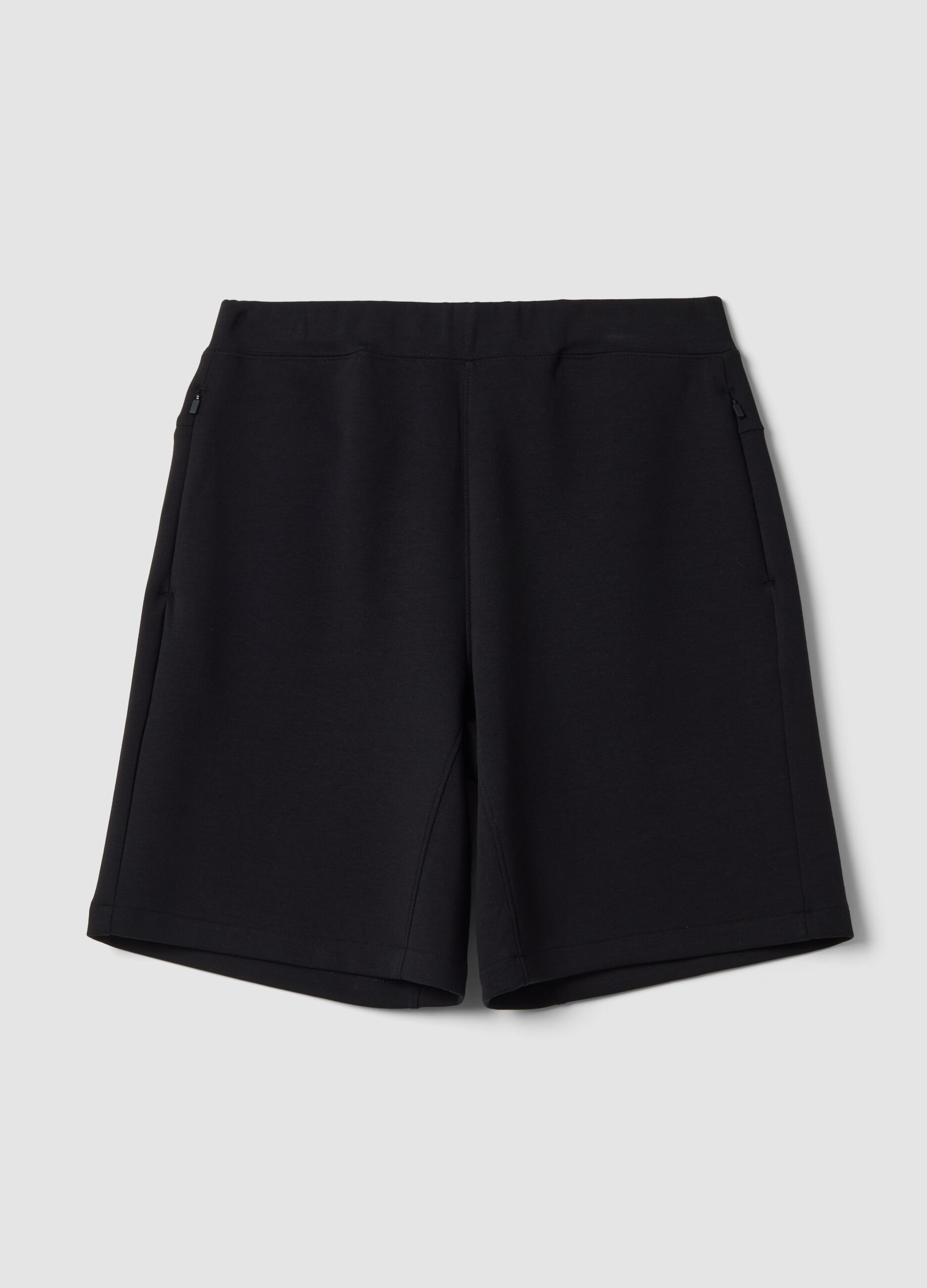 Breathable black 2-way stretch shorts