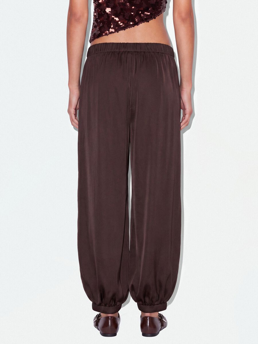 Brown baggy-fit trousers with elasticated cuffs_2
