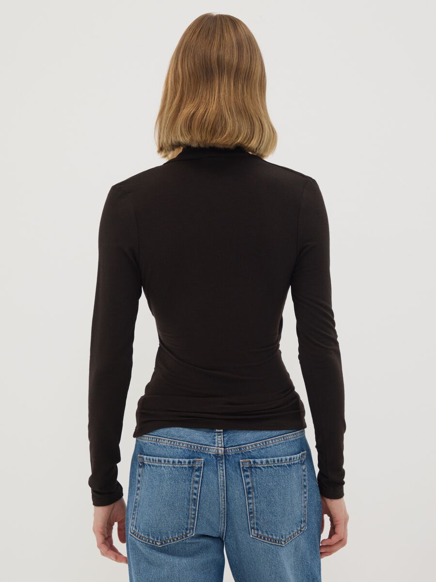 T-shirt marrone in viscosa, seta e lana elasticizzata girocollo regular fit_3