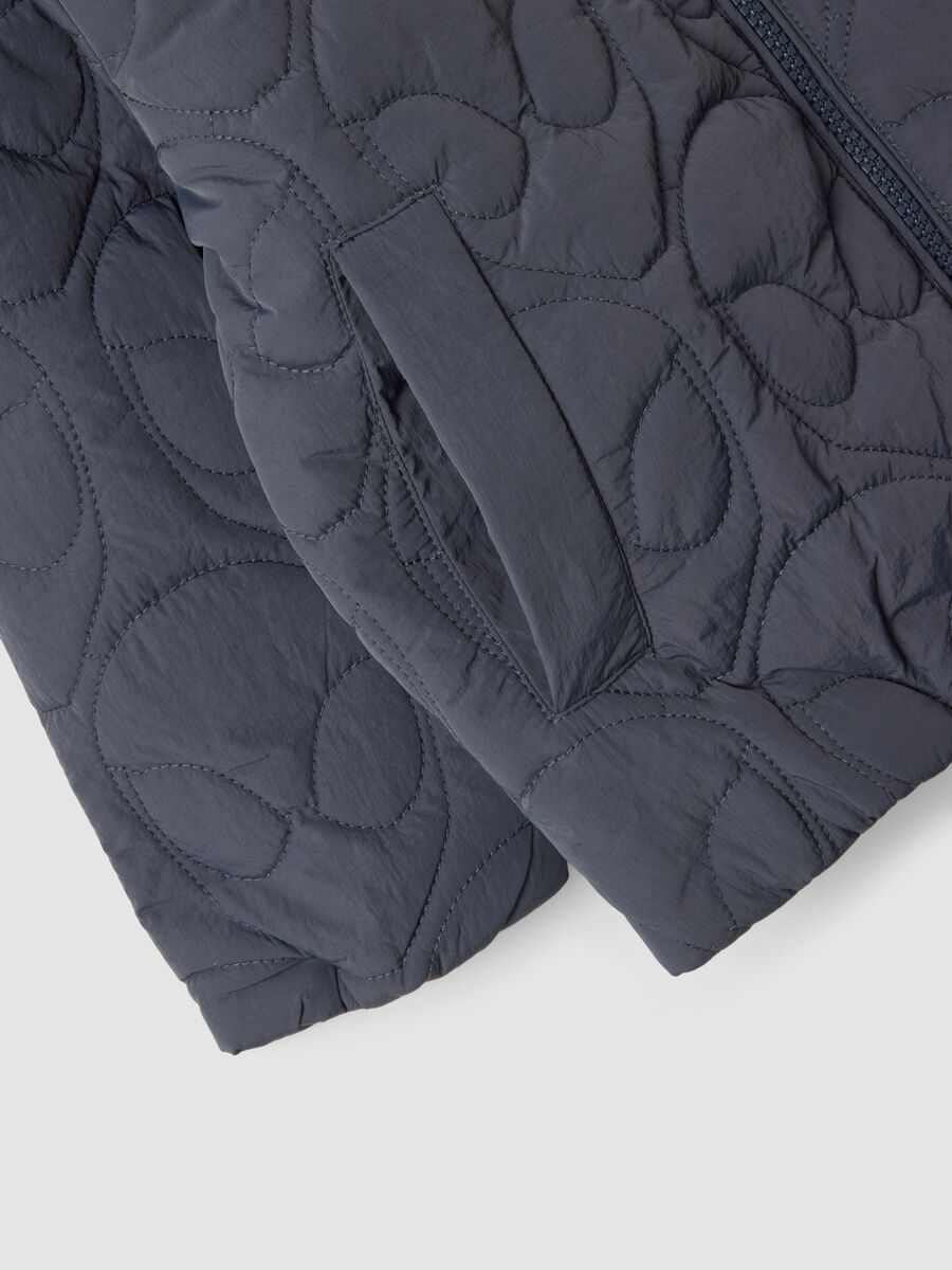 Grey quilted hooded jacket with MARVEL Spider-Man embroidery for boys_3