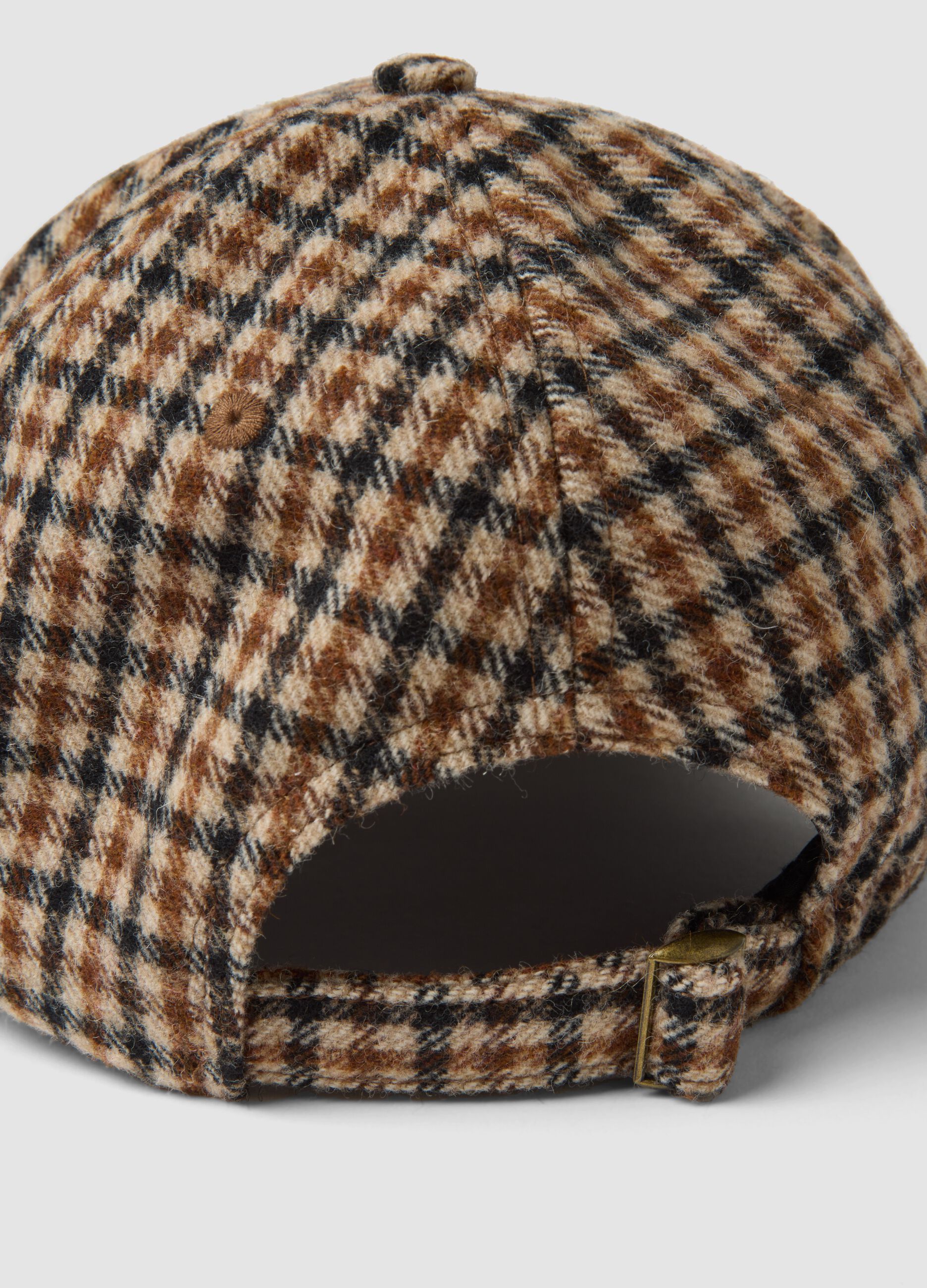 Cappello baseball marrone in misto lana a quadri