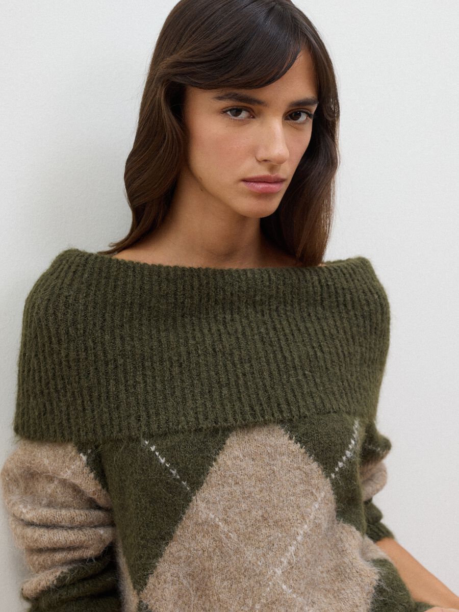 Green stretch wool jumper with boat neckline, regular fit_2