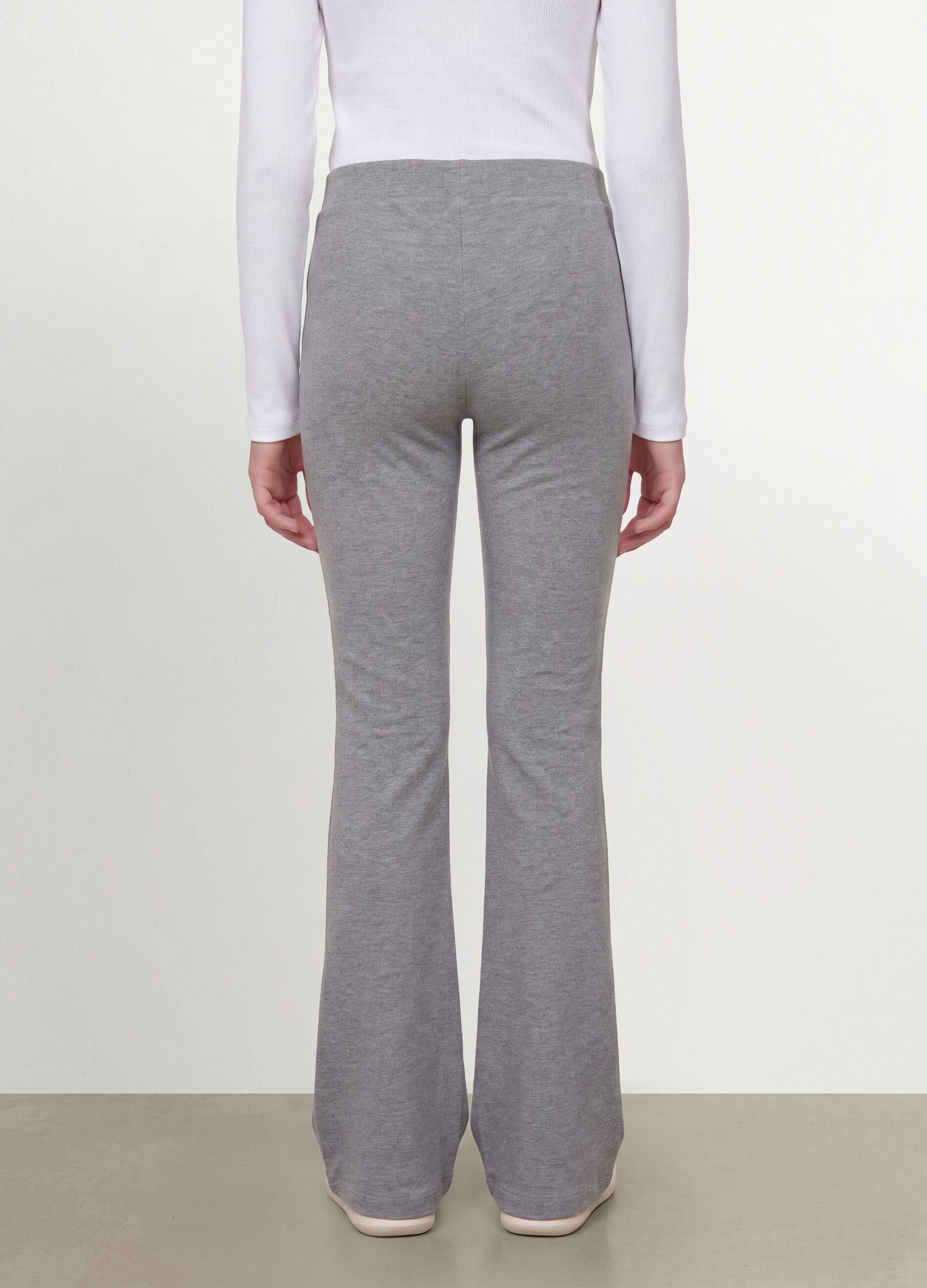Grey flared trousers in organic cotton and stretch viscose