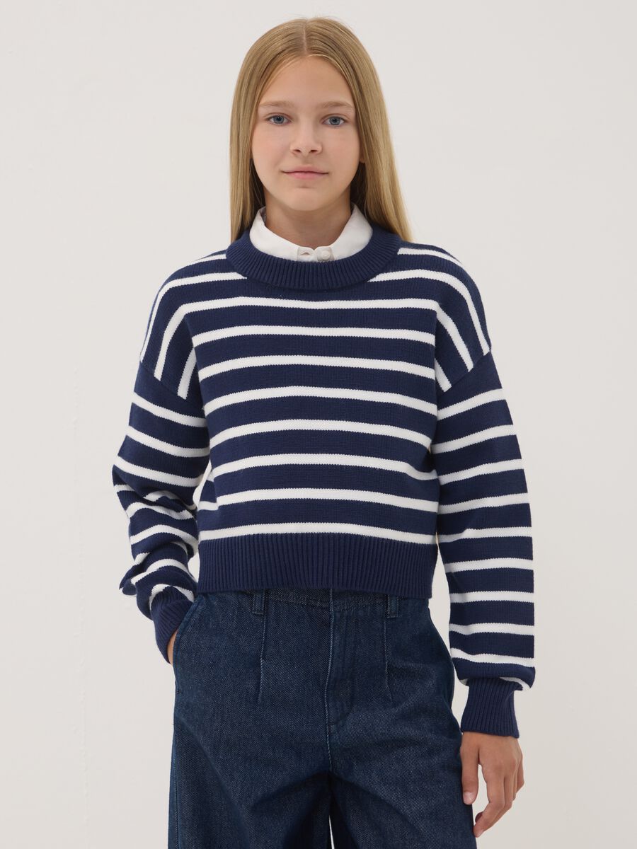 كنزة زرقاء مخططة بياقة دائرية من مزيج الفيسكوز_1