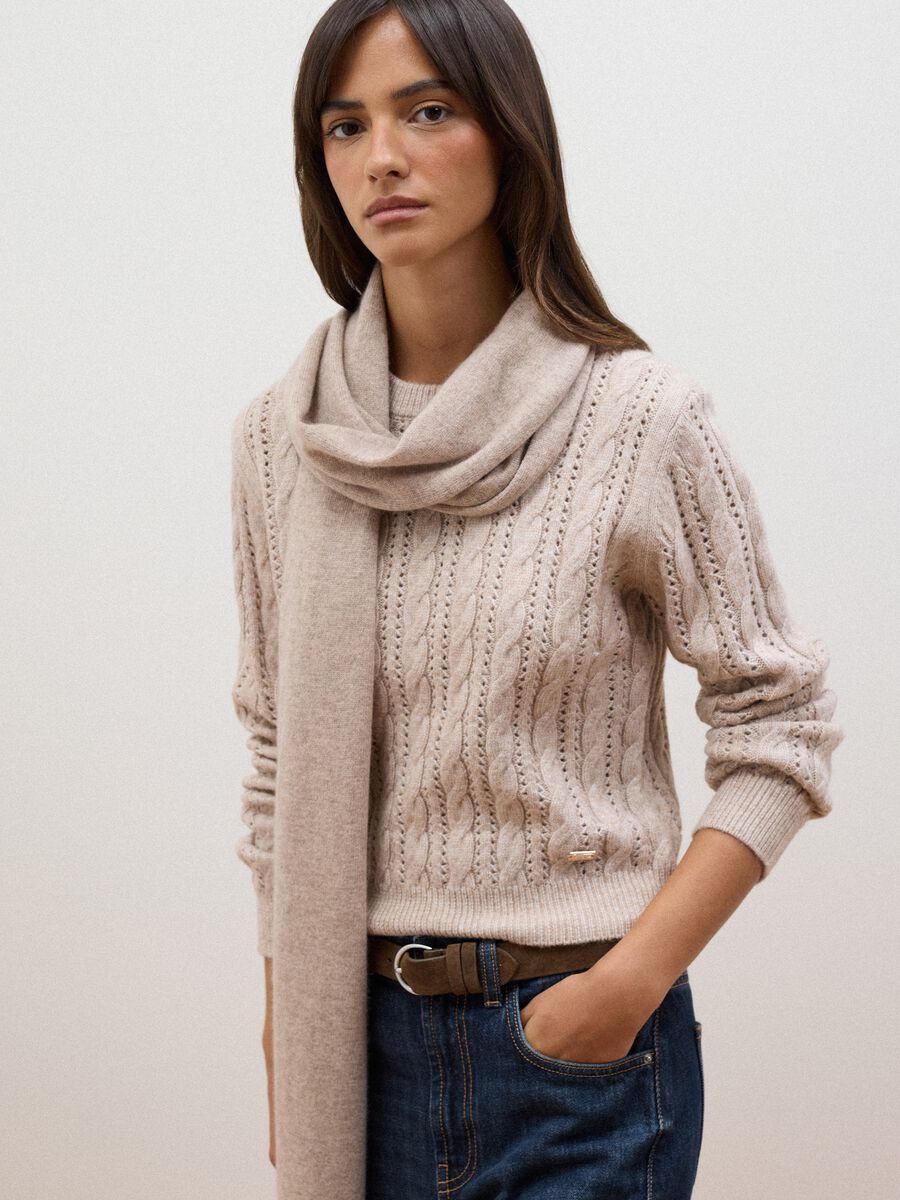 Beige cable-knit wool-blend crew-neck jumper, regular fit_1