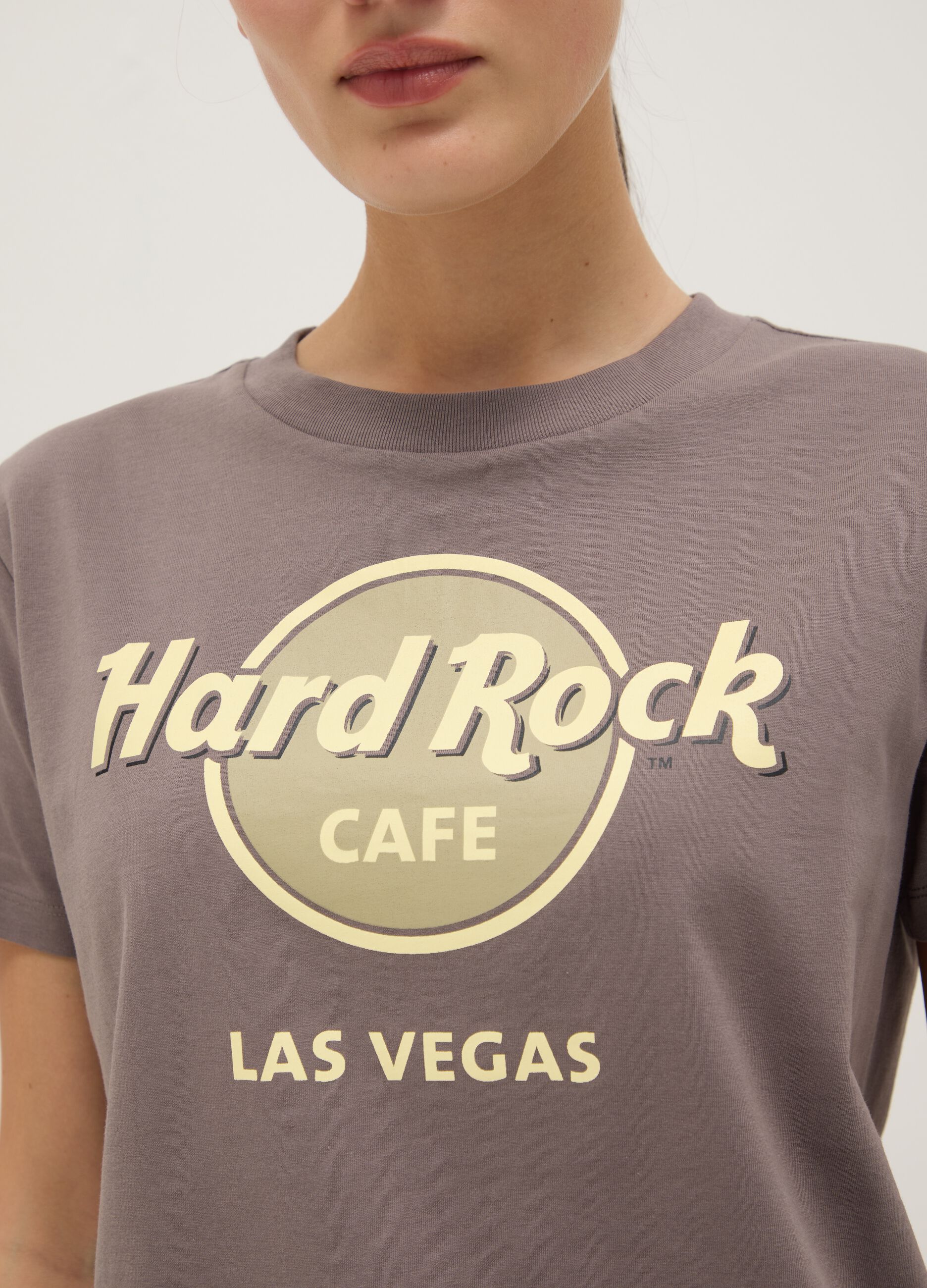 Grey pure cotton regular fit T-shirt with Hard Rock Cafe logo