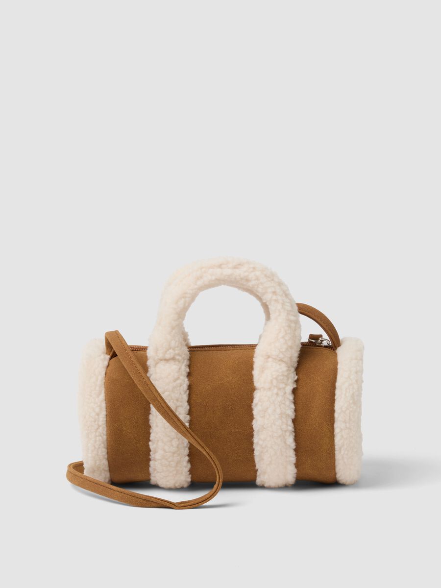 Brown bag with teddy-effect details_2