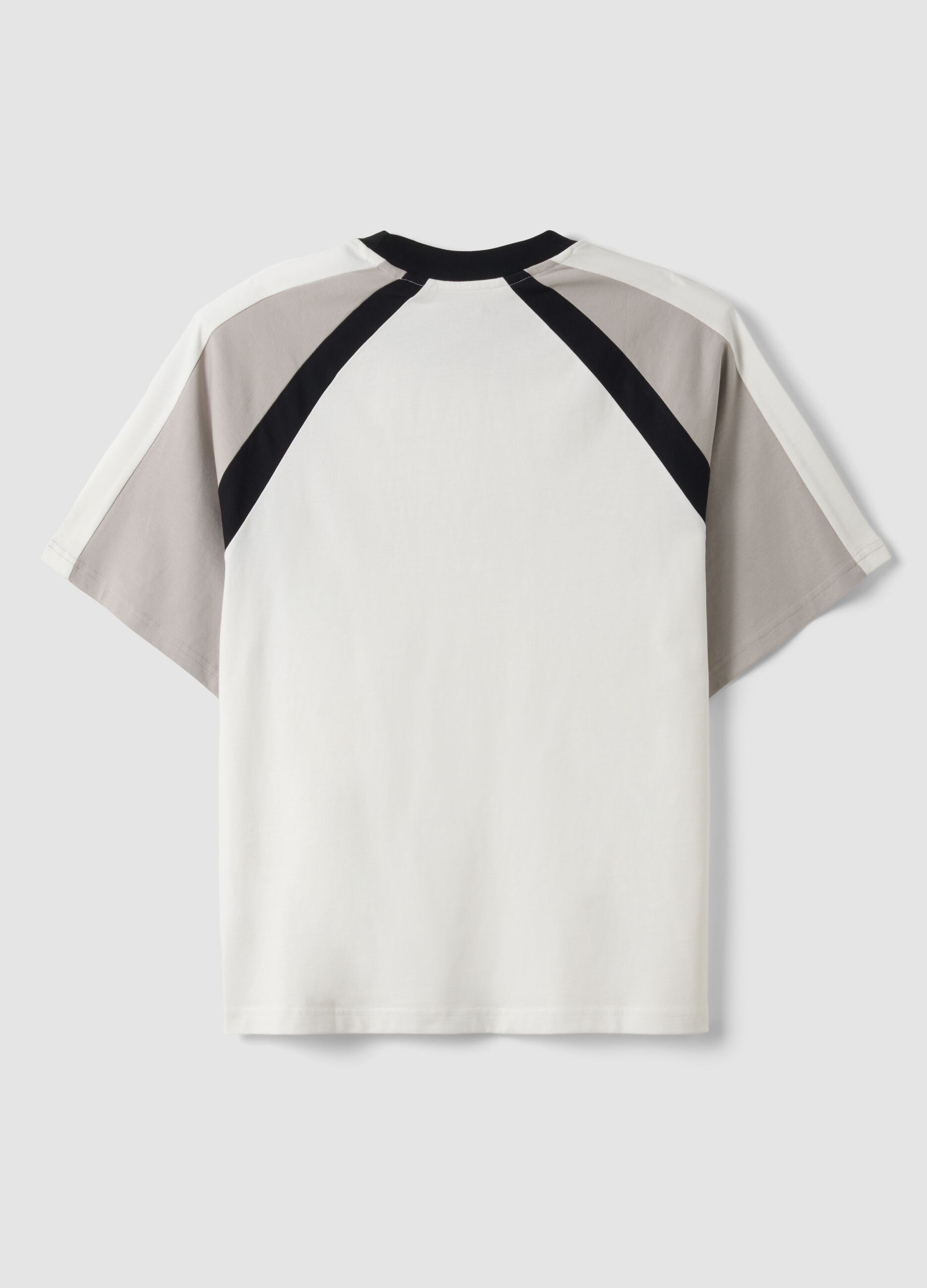 White pure cotton crew-neck T-shirt with &ldquo;Always Cooking&rdquo; slogan