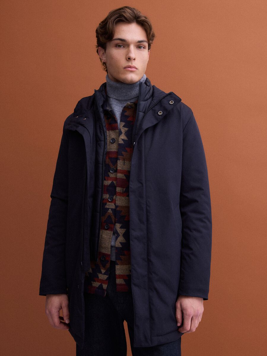 Blue padded regular-fit coat with high neck_0