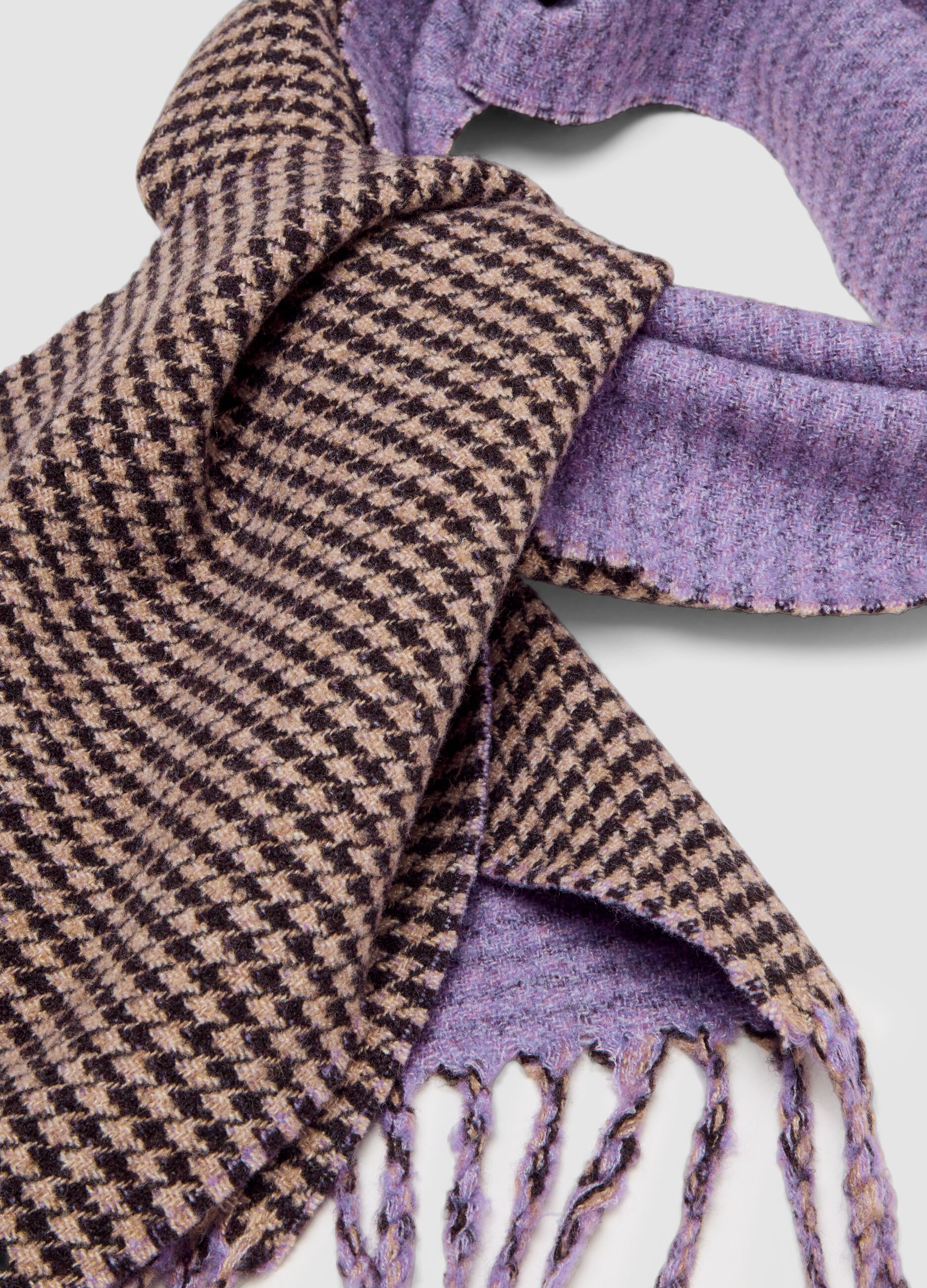 Brown fringed stretch-wool scarf