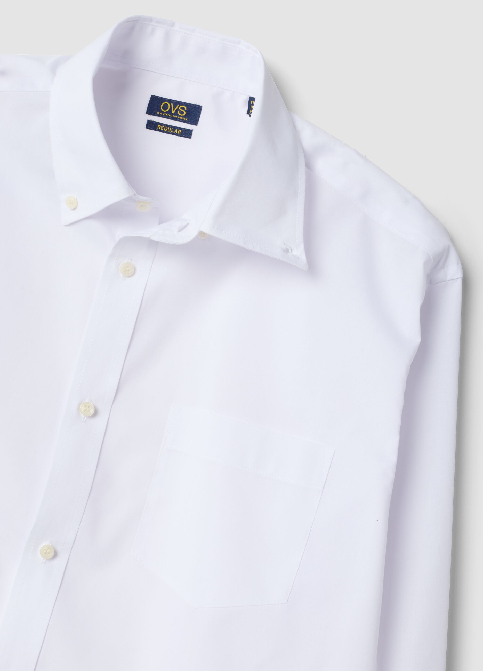 White regular-fit shirt with button-down collar, Easy Iron