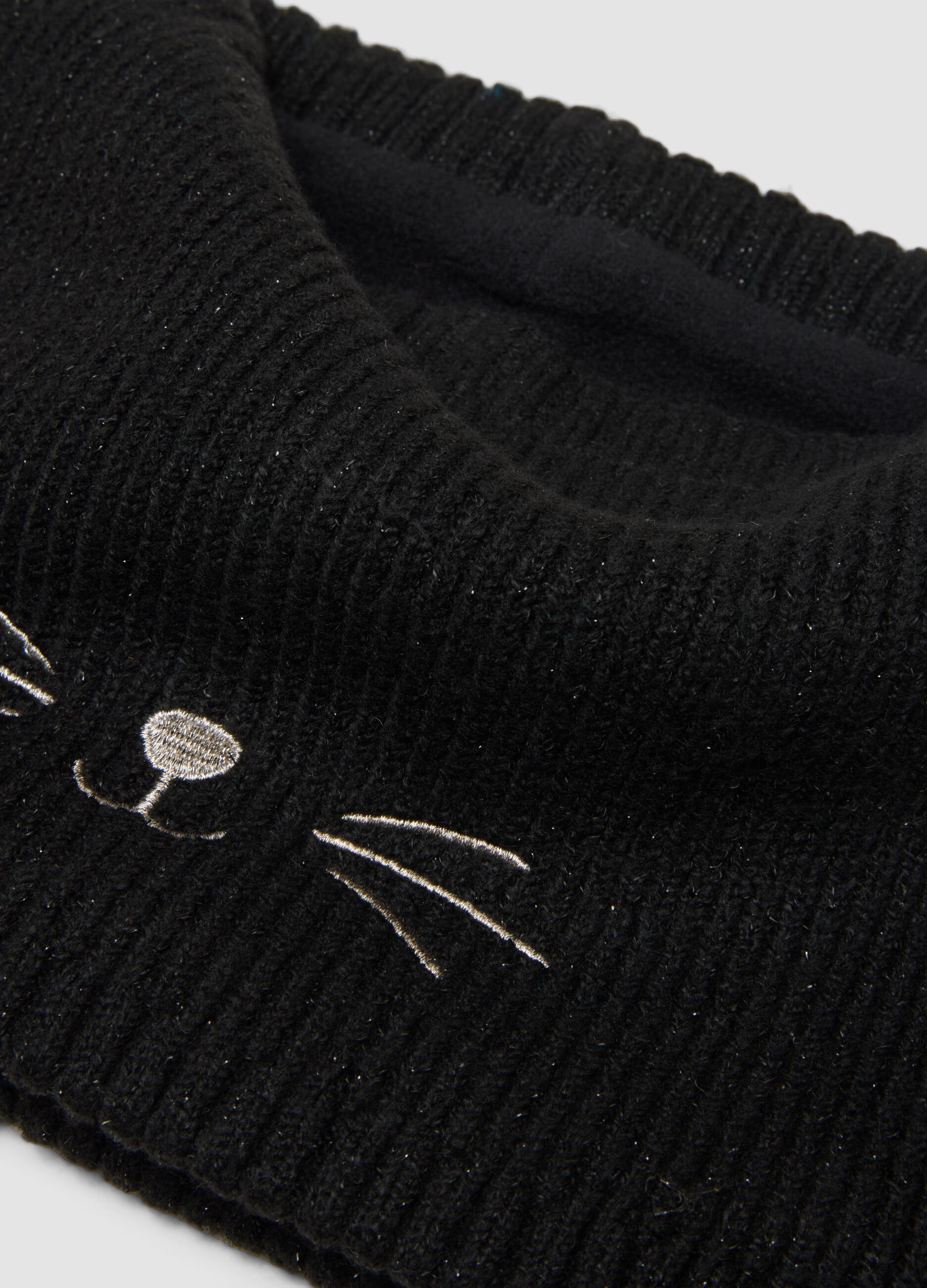 Black ribbed stretch scarf