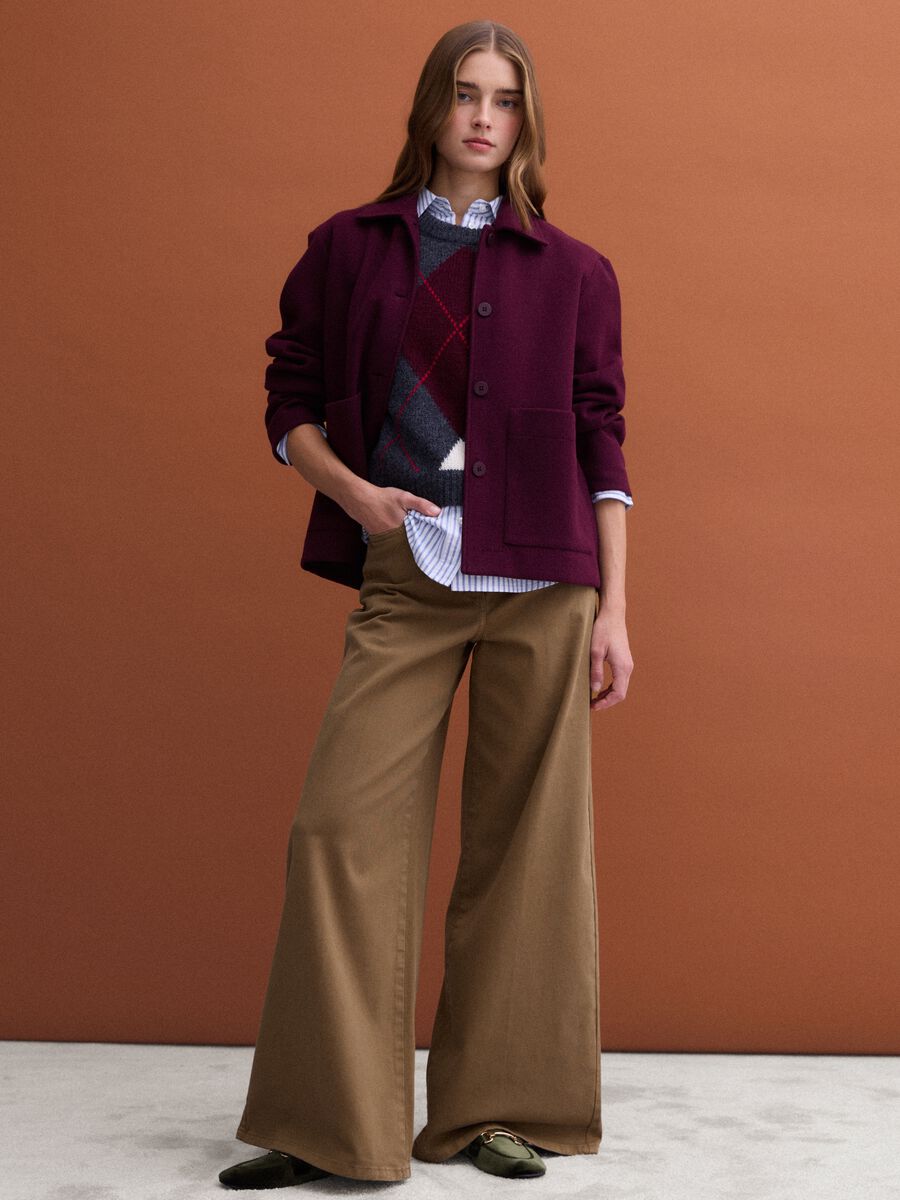 Burgundy red viscose-blend jacket with crew neck, regular fit_2