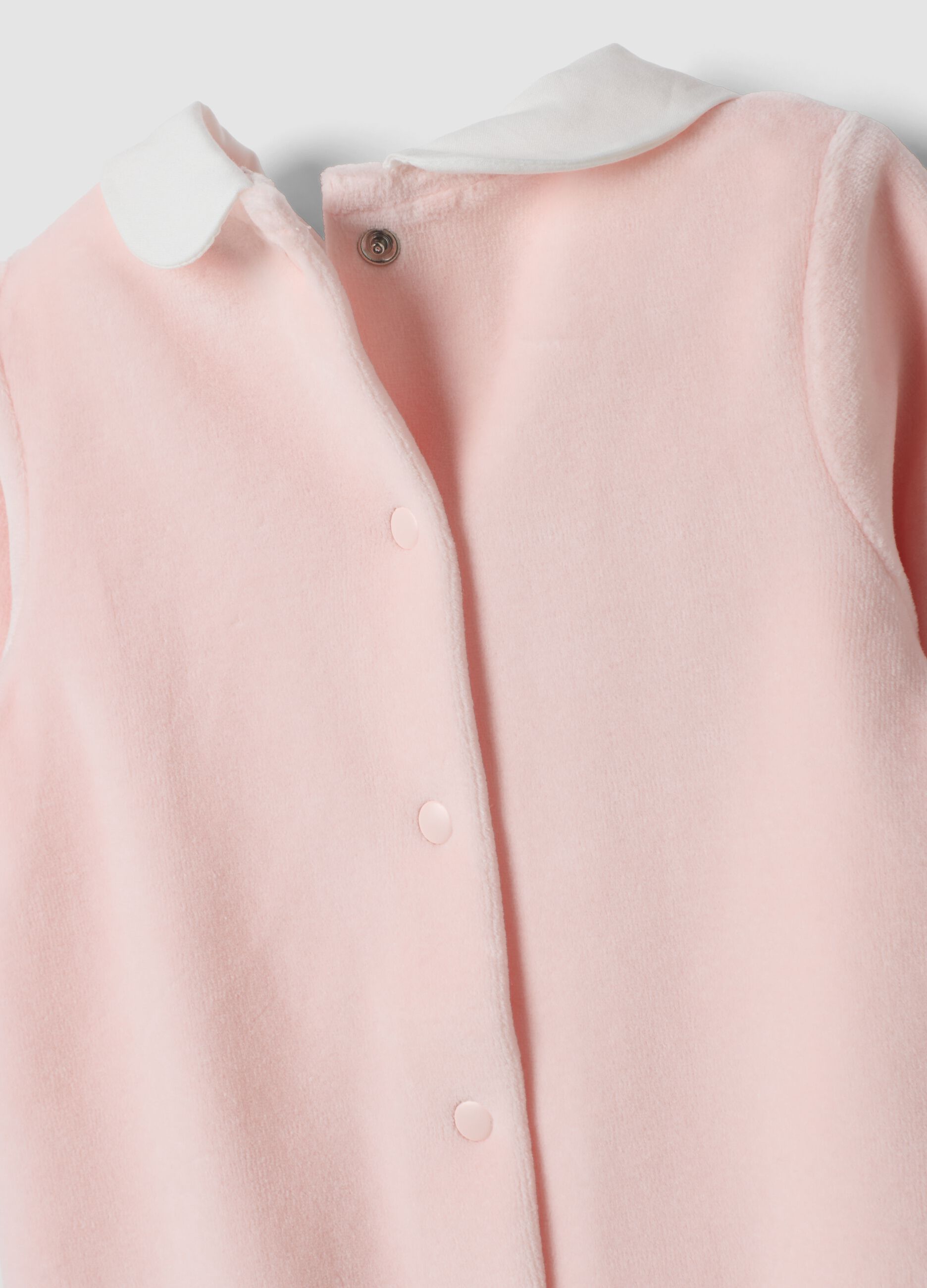 Tutina rosa in misto cotone organico con colletto bianco