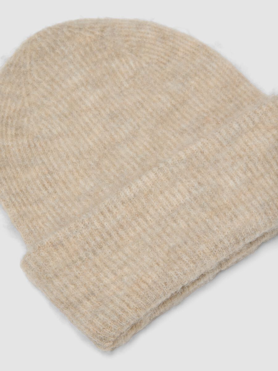 Beige stretch wool and alpaca hat_1