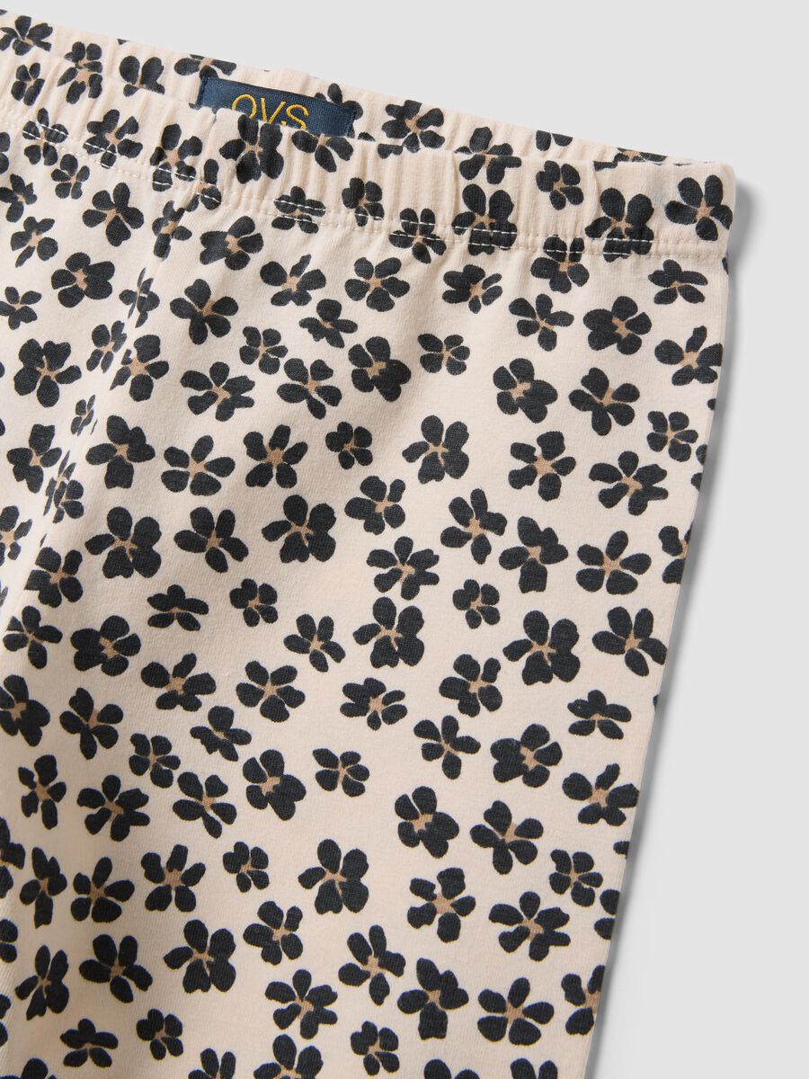 Beige organic cotton shorts with floral print_2
