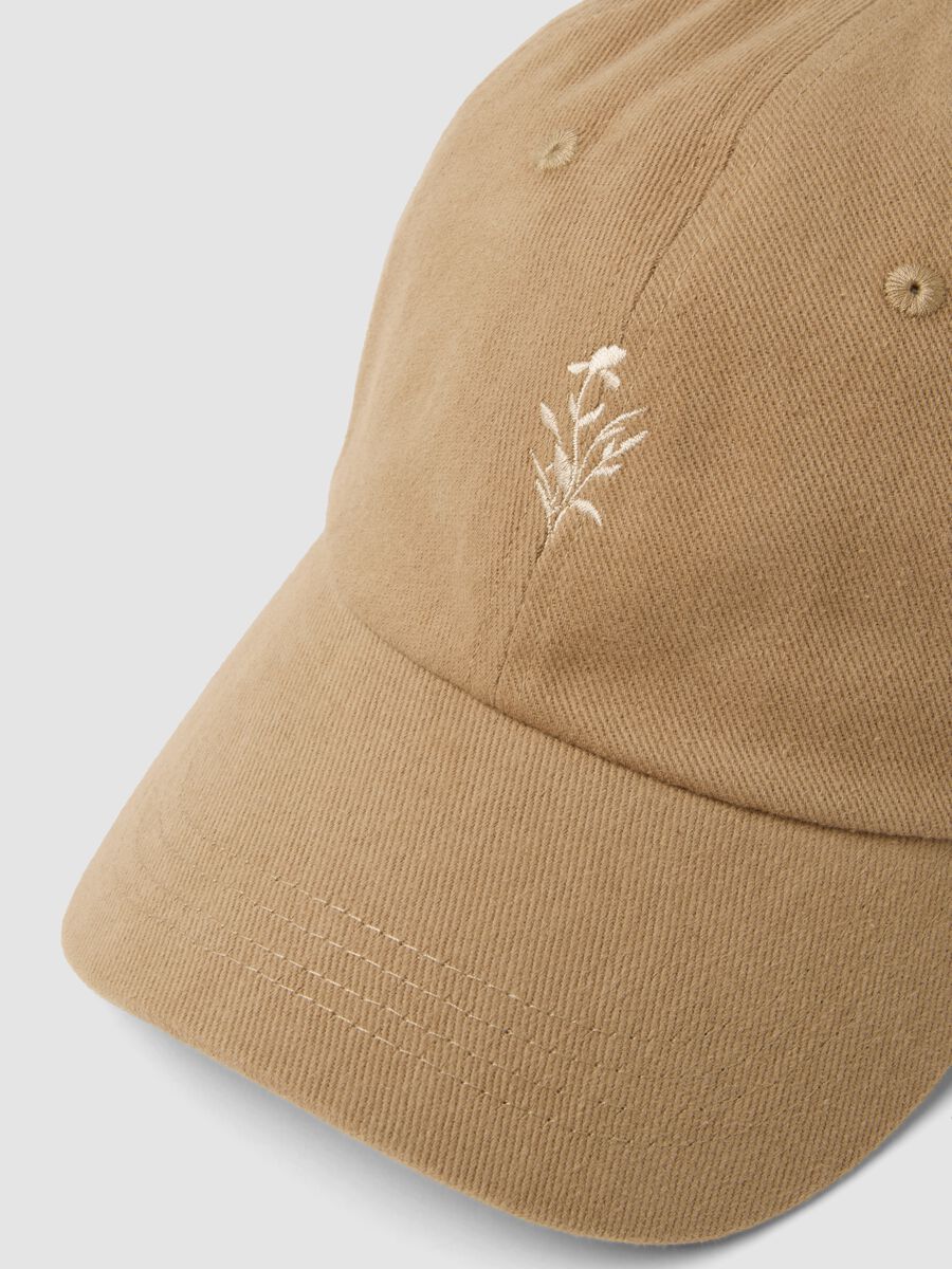 Beige pure cotton cap with embroidery_2