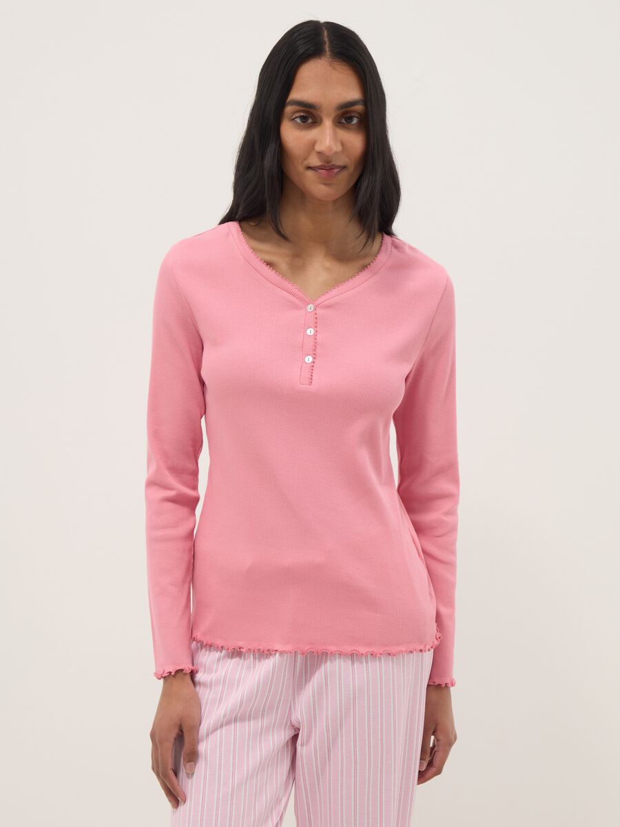 Pure cotton pink pyjama top with serafino neckline, regular fit_1
