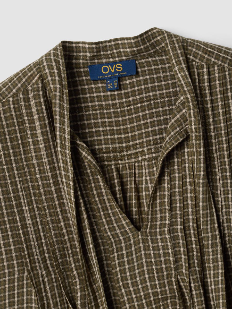 Blusa marrone in pura viscosa a quadri_1