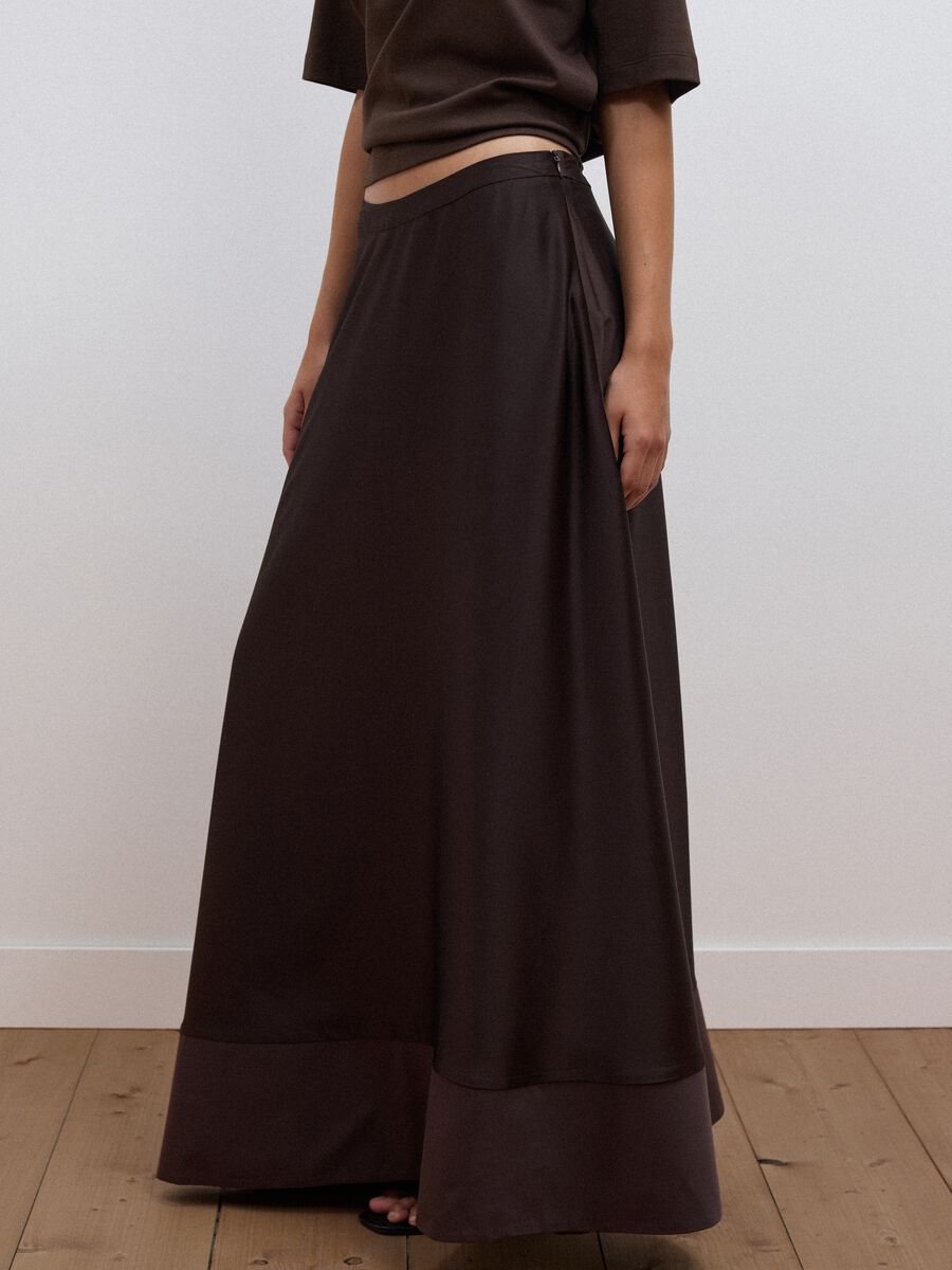 Long brown viscose-blend satin skirt_3