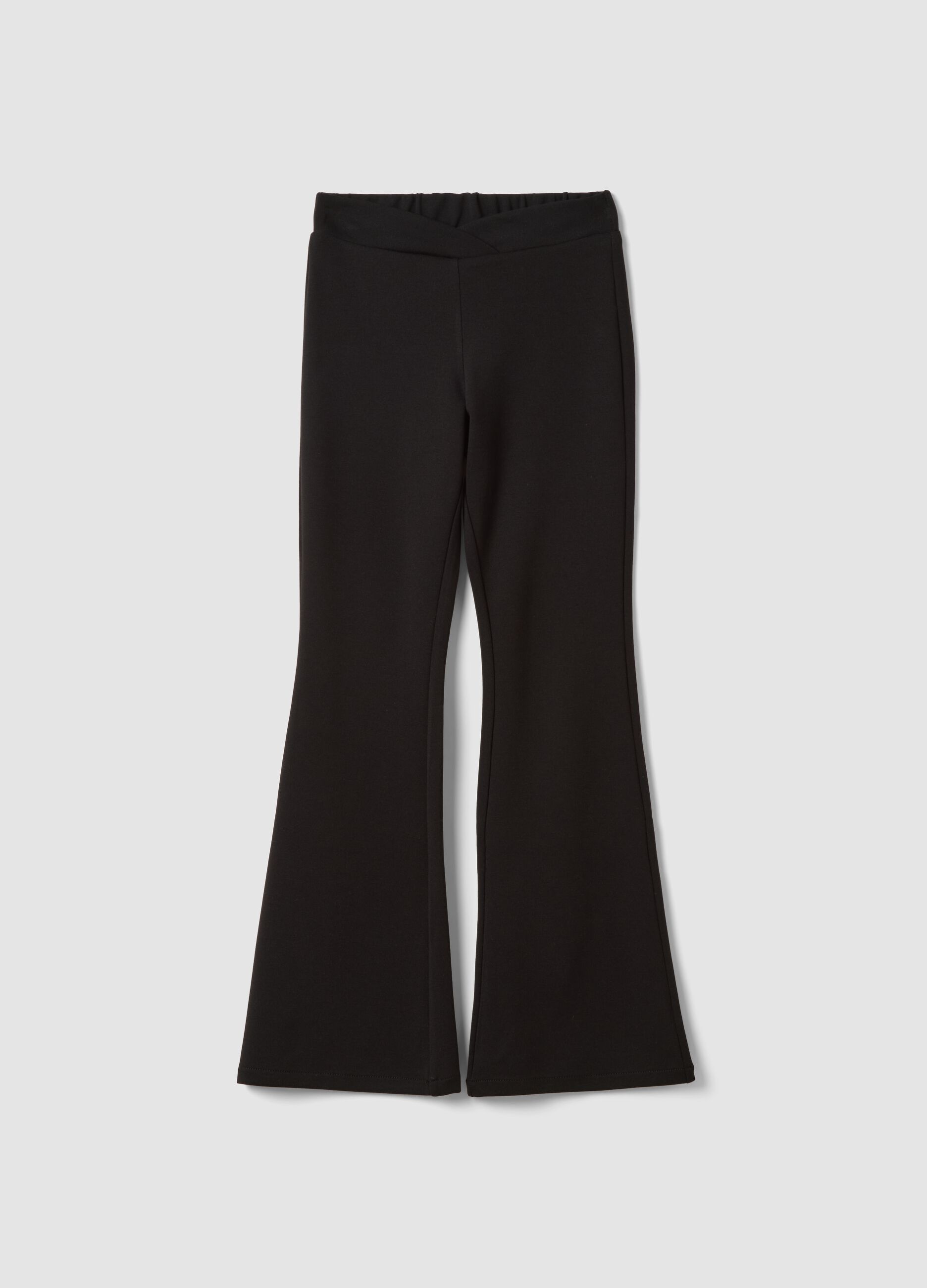 Pantaloni neri flare in viscosa elasticizzato